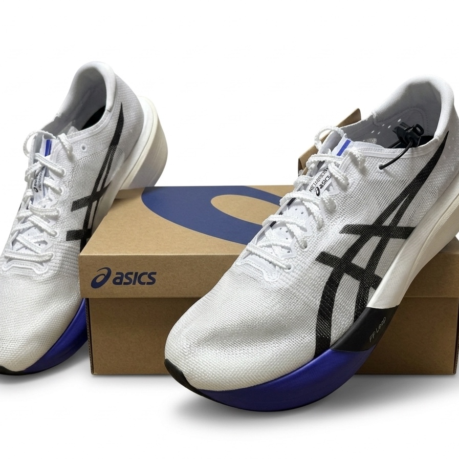 Asics Metaspeed Edge Tokyo White Cobalt Burst 착용 스타일 - 3