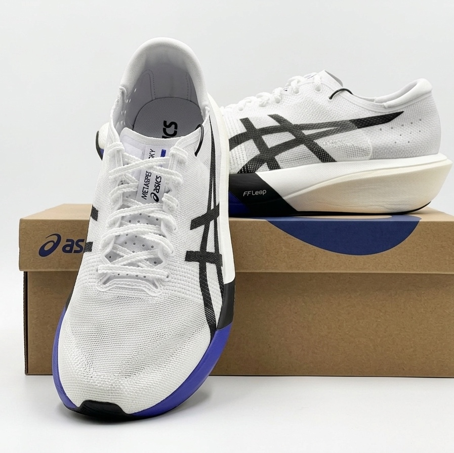 Asics Metaspeed Edge Tokyo White Cobalt Burst 착용 스타일 - 1