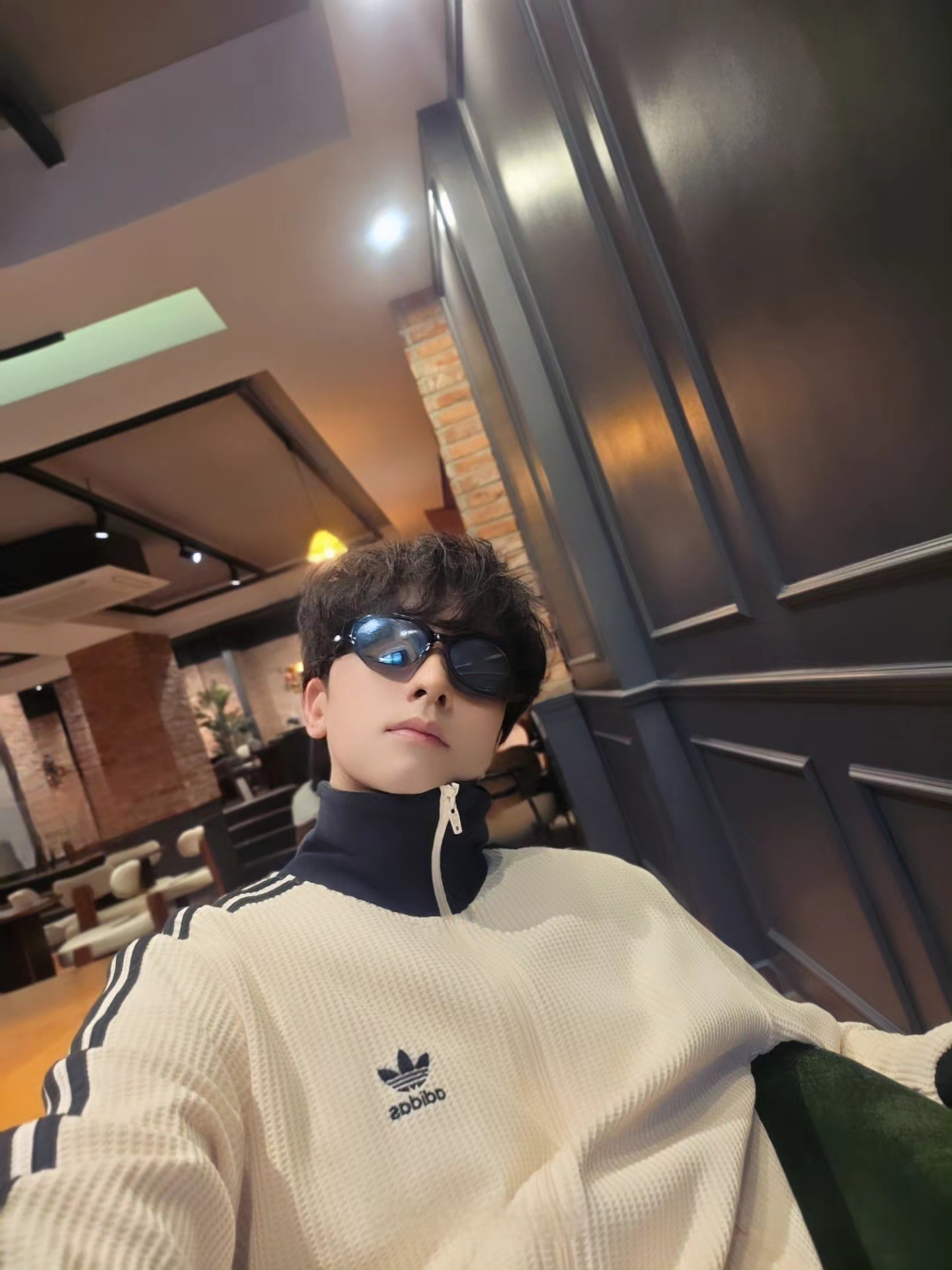 Adidas Waffle Beckenbauer Track Top Wonder White - KR Sizing, Adidas Waffle Beckenbauer Track Top Wonder White - KR Sizing 착용 스타일 - 1