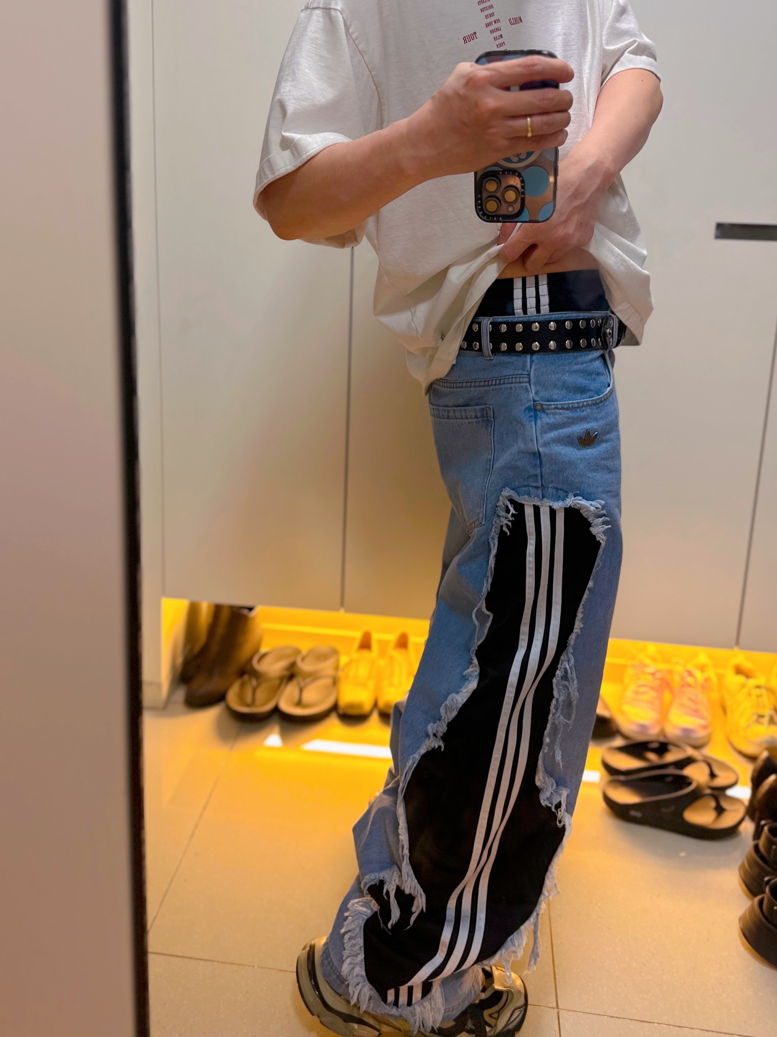 (W) Adidas Adilenium 5.0 Deconstructed Denim Pants Light Blue - KR Sizing 착용 스타일 - 1