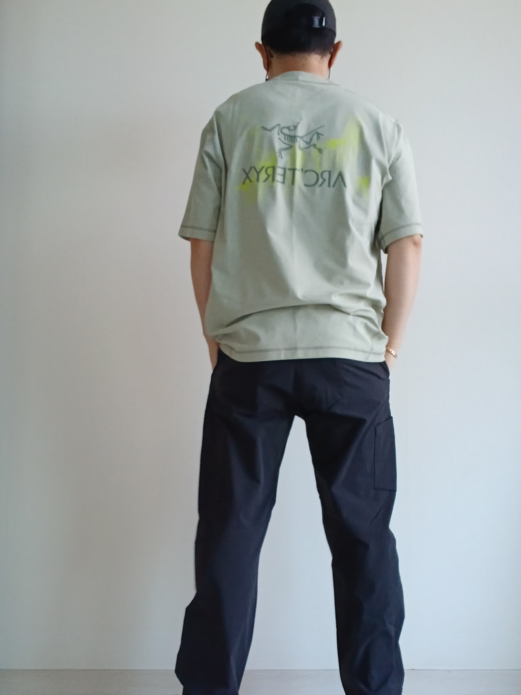 Arc'teryx Envoy Grand Wall SS T-Shirt Habitat, Arc'teryx Cronin Pants Black 착용 스타일 - 7