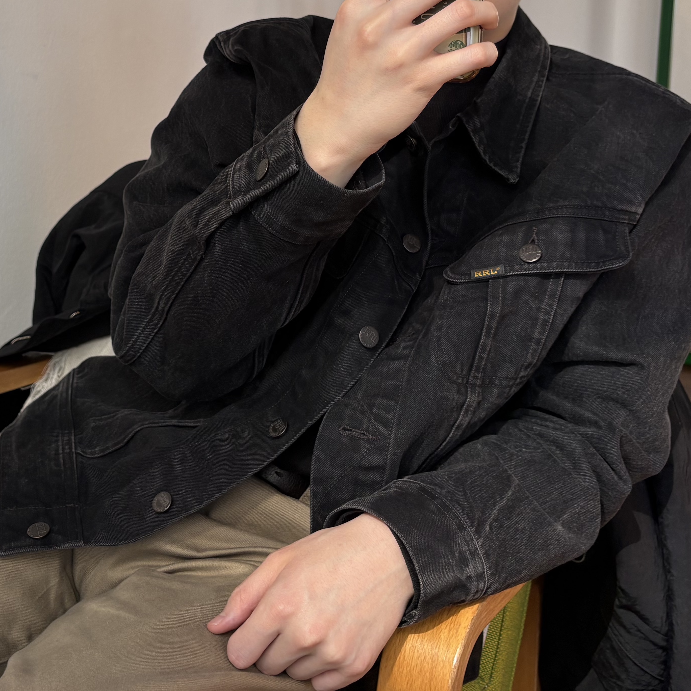 Double RL Denim Trucker Jacket Black 착용 스타일 - 2