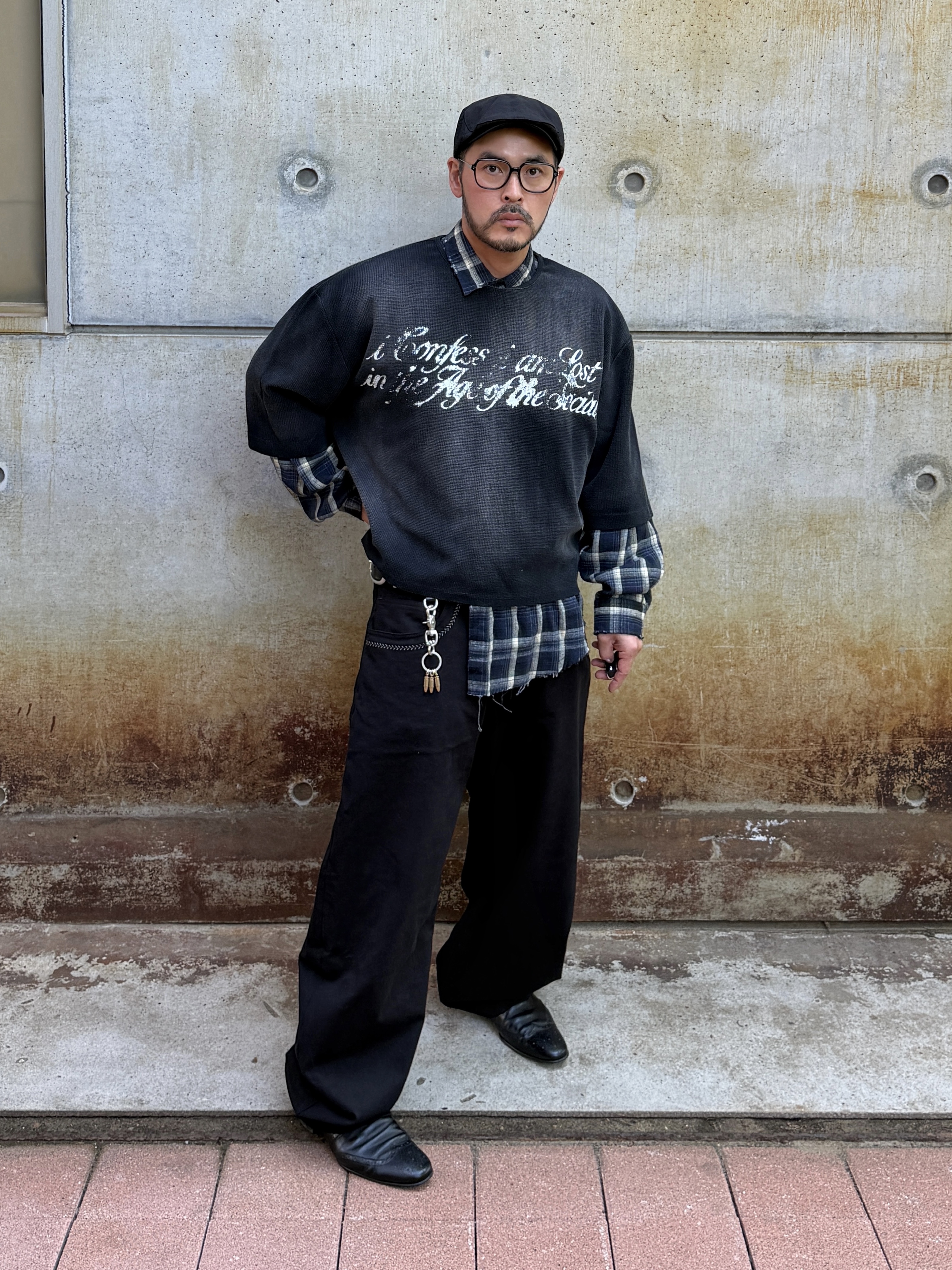 Punch Drunk Parties Social Oversized Waffle Tee Black 착용 스타일 - 3
