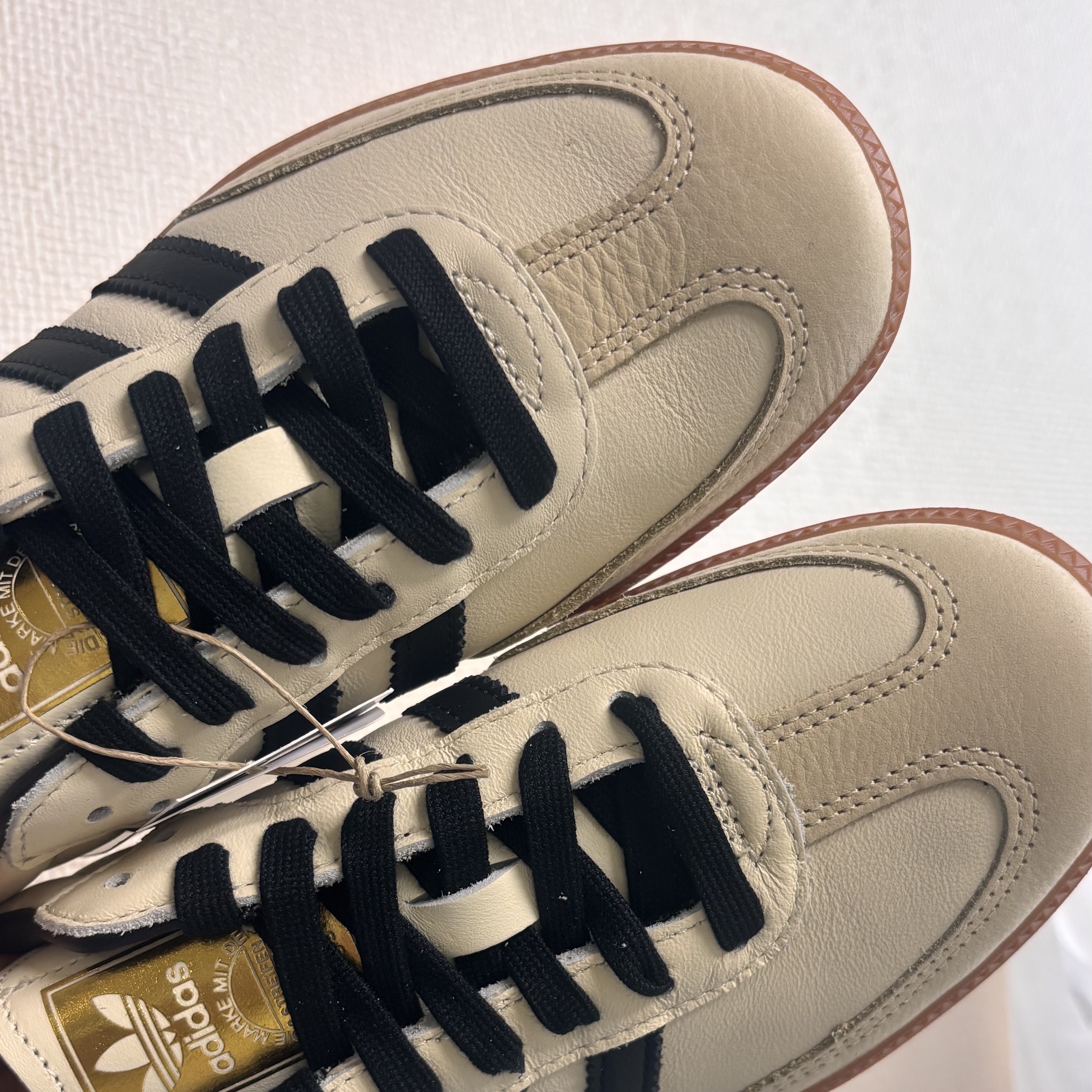 (W) Adidas Samba OG Cream White Core Black 착용 스타일