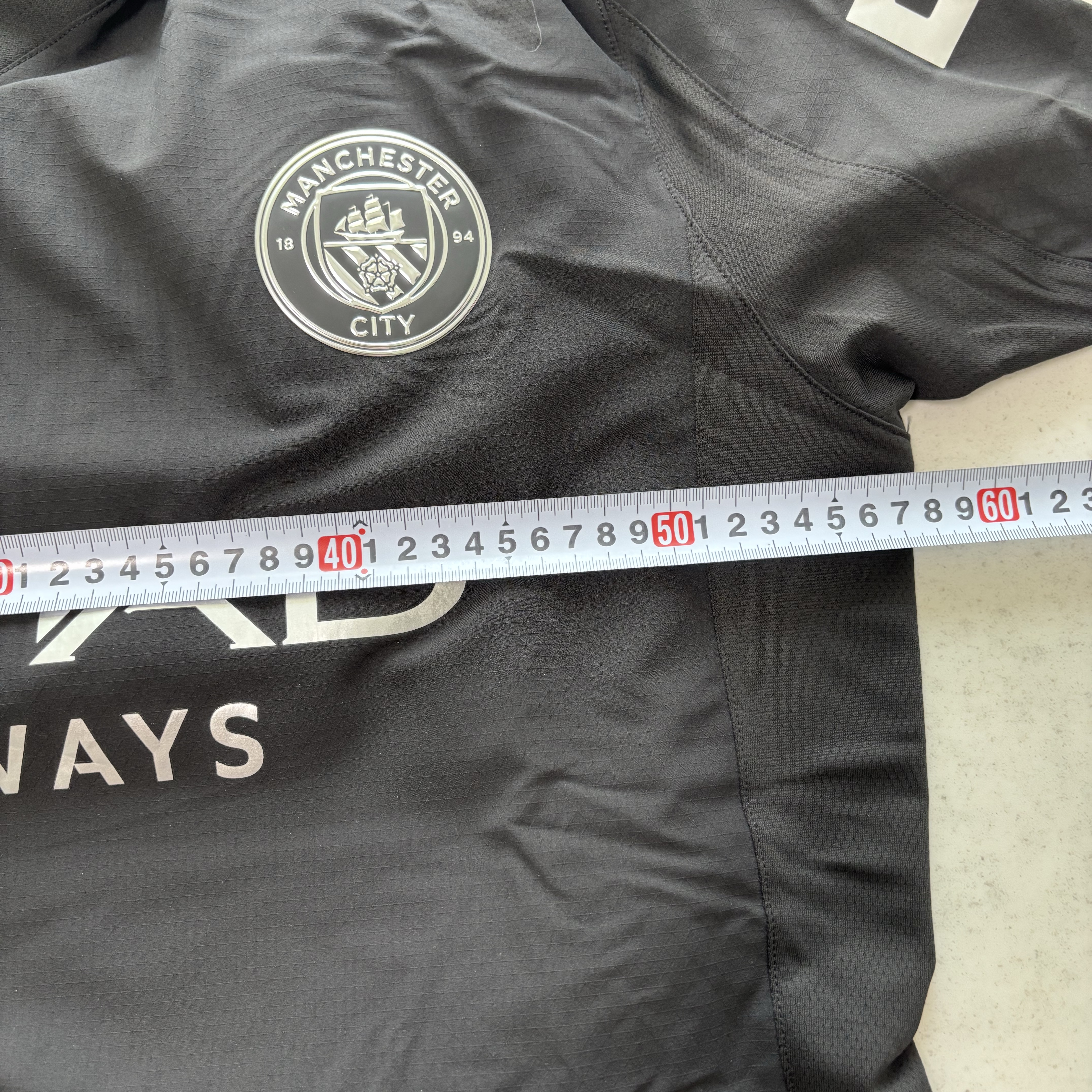 Puma Manchester City 2025/26 Away Authentic Jersey Black (Non Marking Ver.), Puma Manchester City 2025/26 Away Replica Jersey Black (Non Marking Ver.) 착용 스타일 - 2