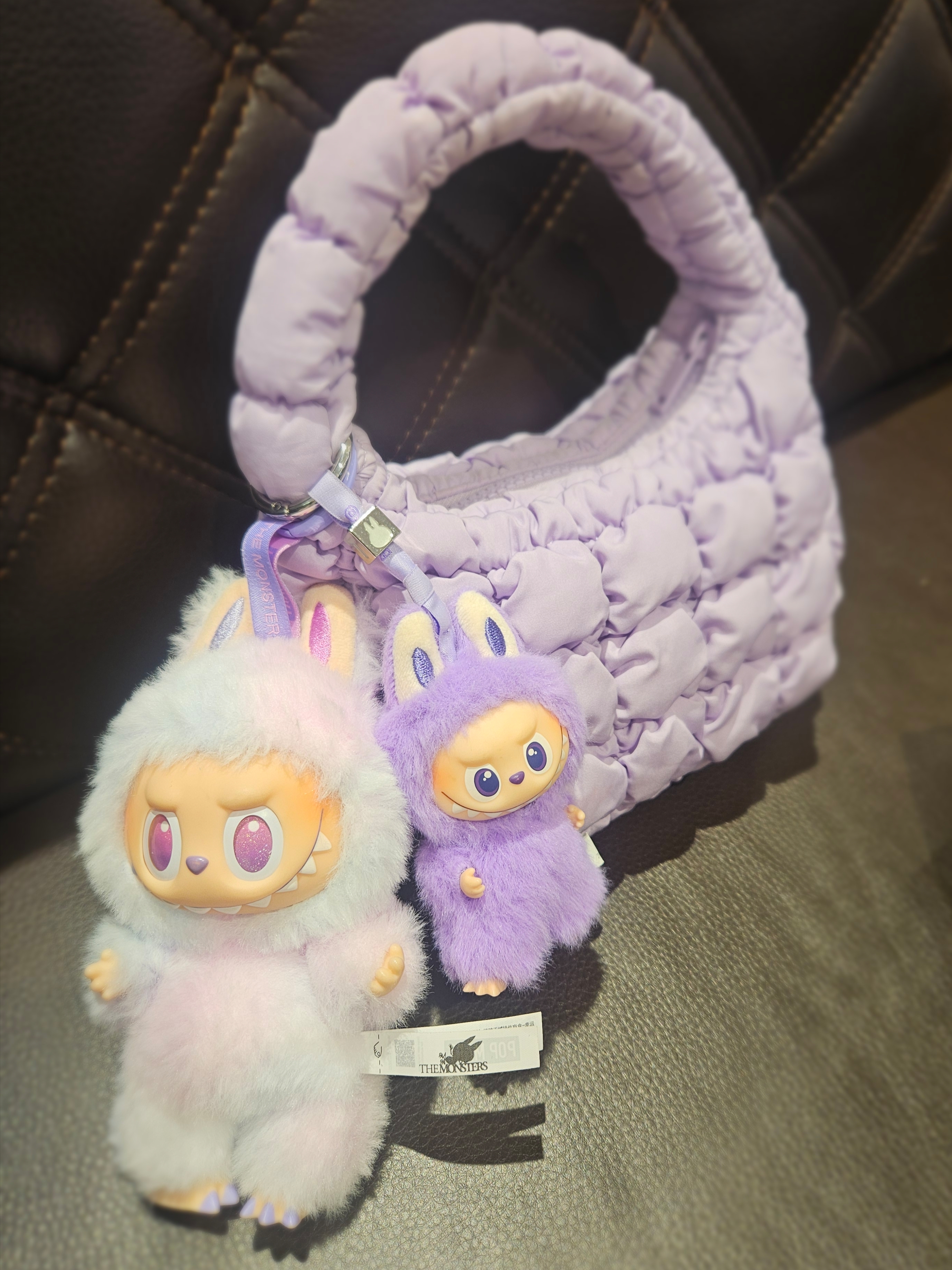 COS Quilted Micro Bag Purple, Pop Mart Labubu The Monsters Highlight Series Luck Keyring (Opened Case) 착용 스타일 - 4