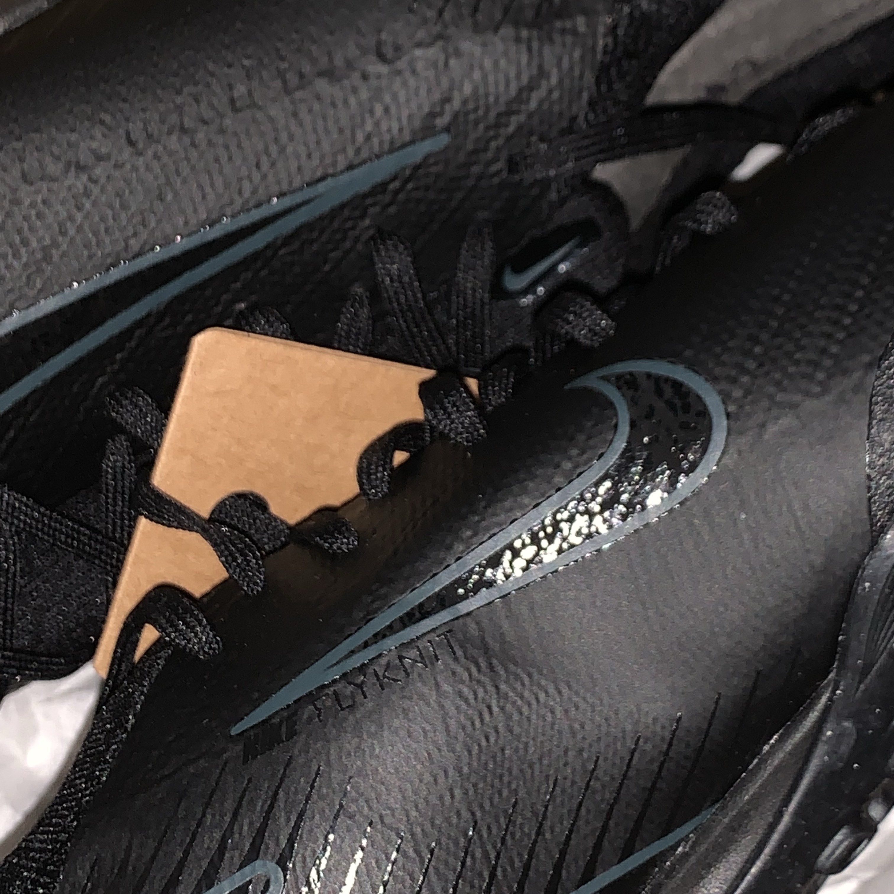 Nike Mercurial Vapor 16 Pro TF Black Deep Jungle 착용 스타일