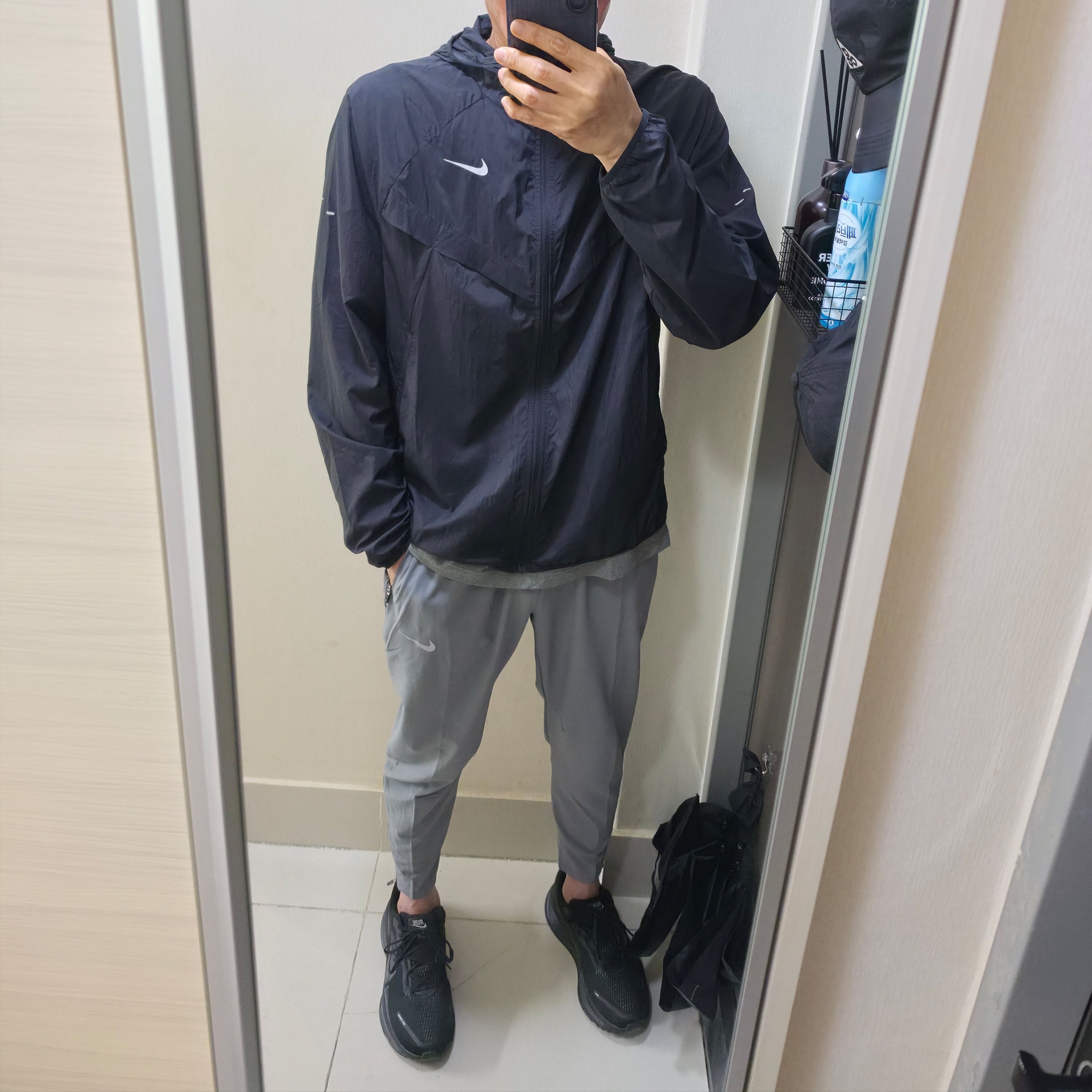 Nike Stride Dri-Fit Woven Running Pants Smoke Grey - Asia 착용 스타일