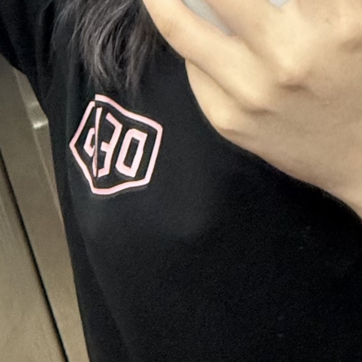 Deus Ex Machina Tokyo College Address T-Shirt Black 착용 스타일
