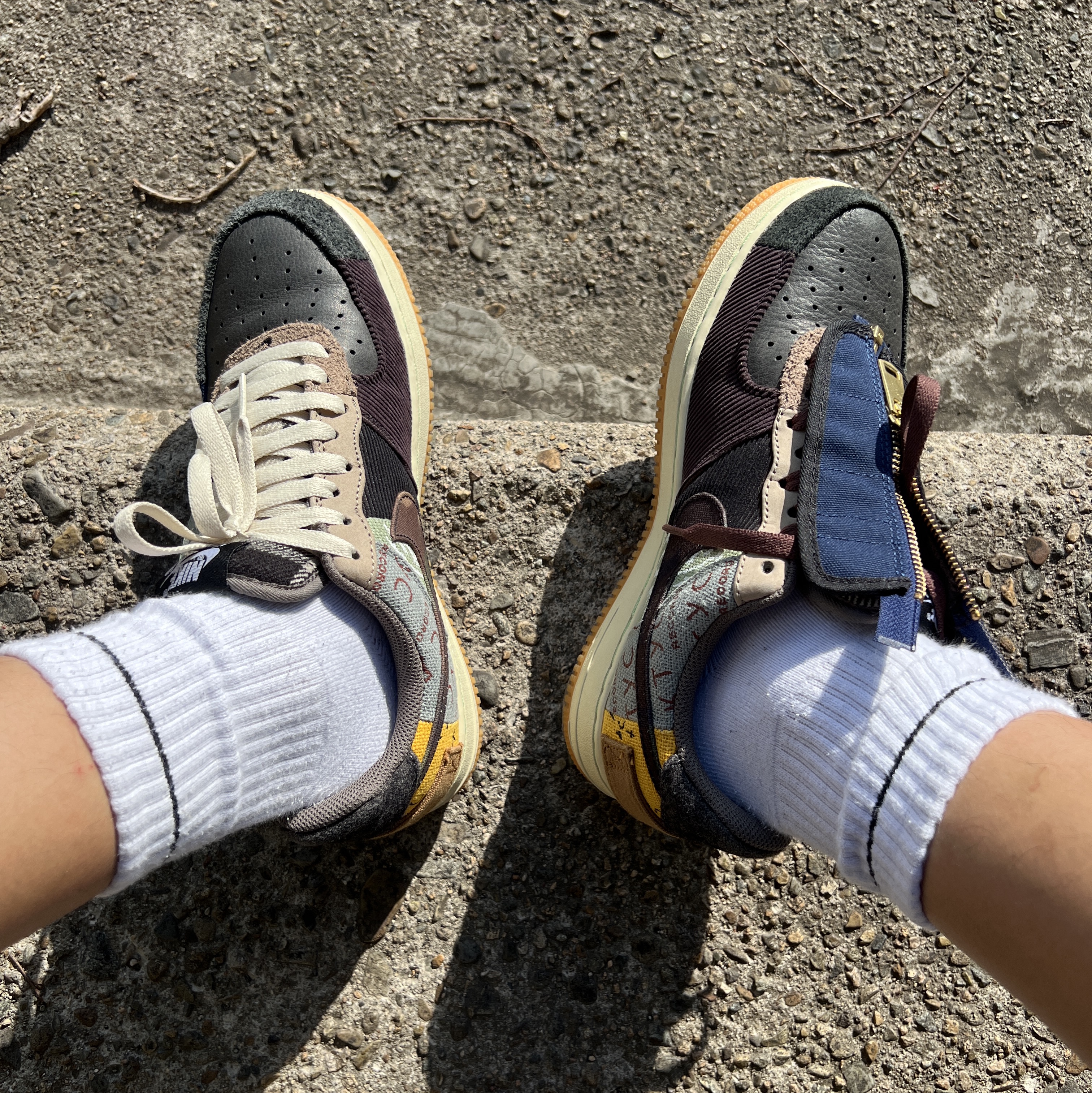 Nike x Travis Scott Air Force 1 Low Cactus Jack 착용 스타일 - 5