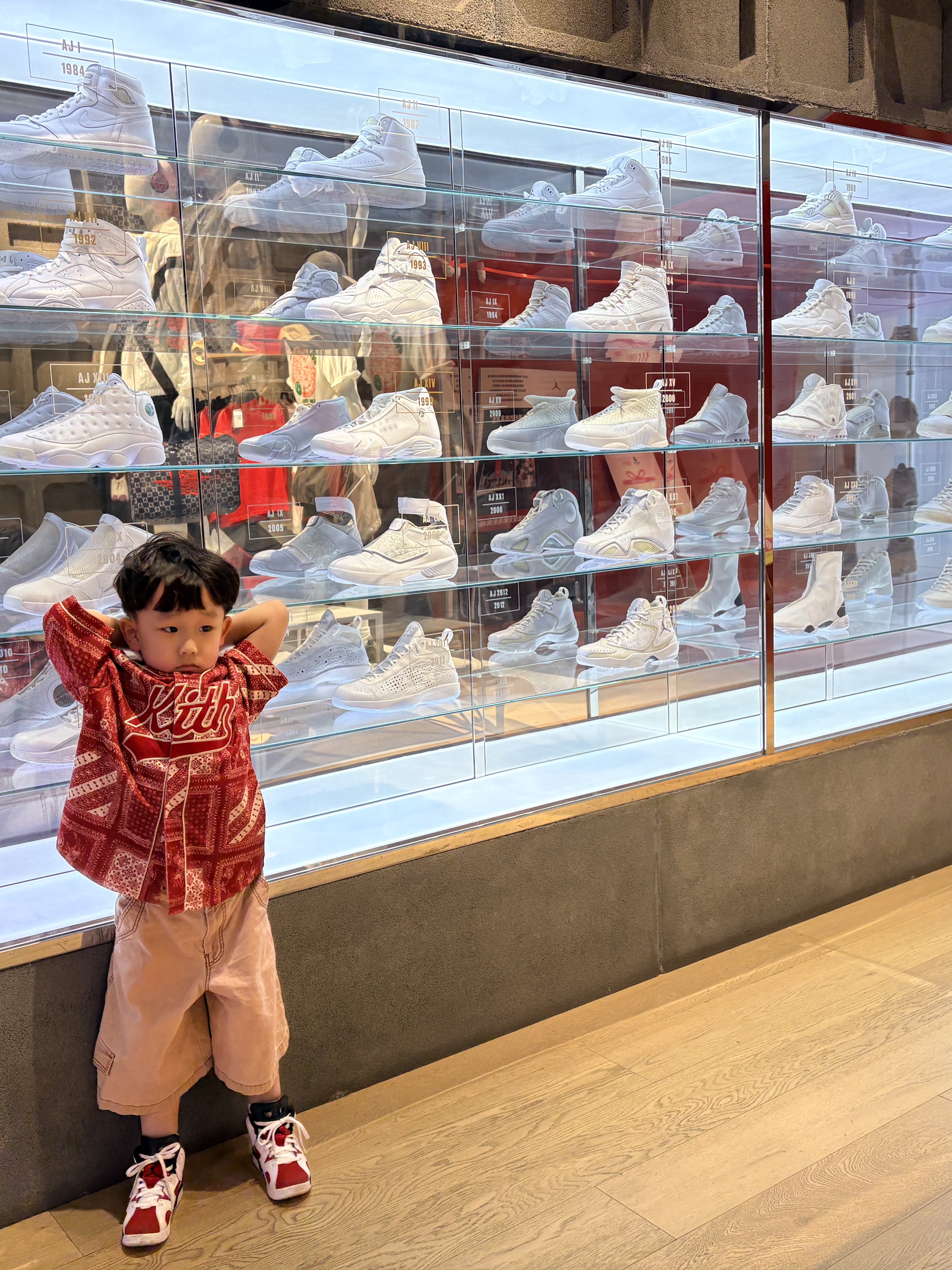 (PS) Jordan 6 Retro Carmine 2021, (TD) Jordan 4 Toro Bravo Fire Red and Black 2026 착용 스타일 - 1
