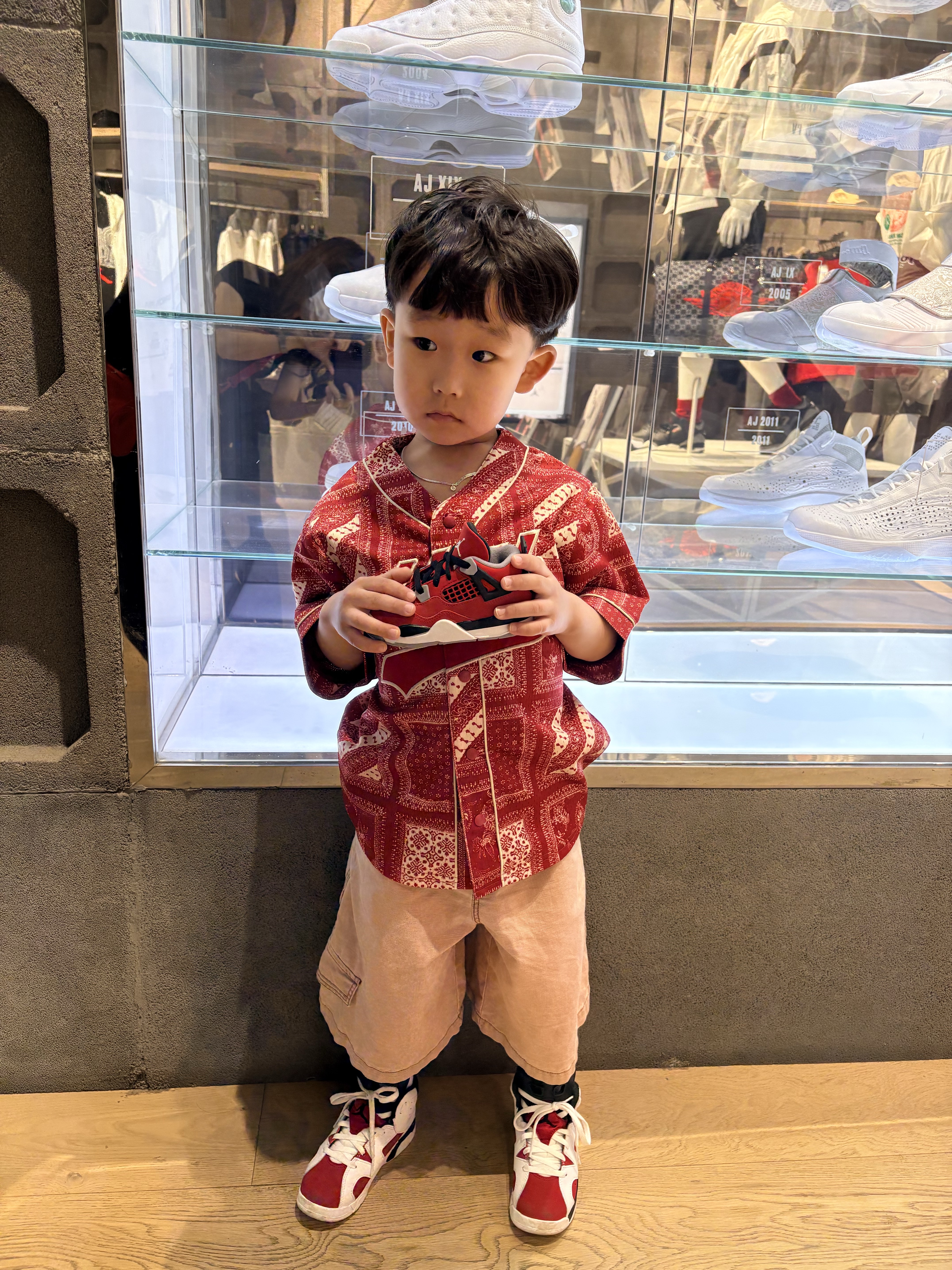 (PS) Jordan 6 Retro Carmine 2021, (TD) Jordan 4 Toro Bravo Fire Red and Black 2026 착용 스타일 - 2