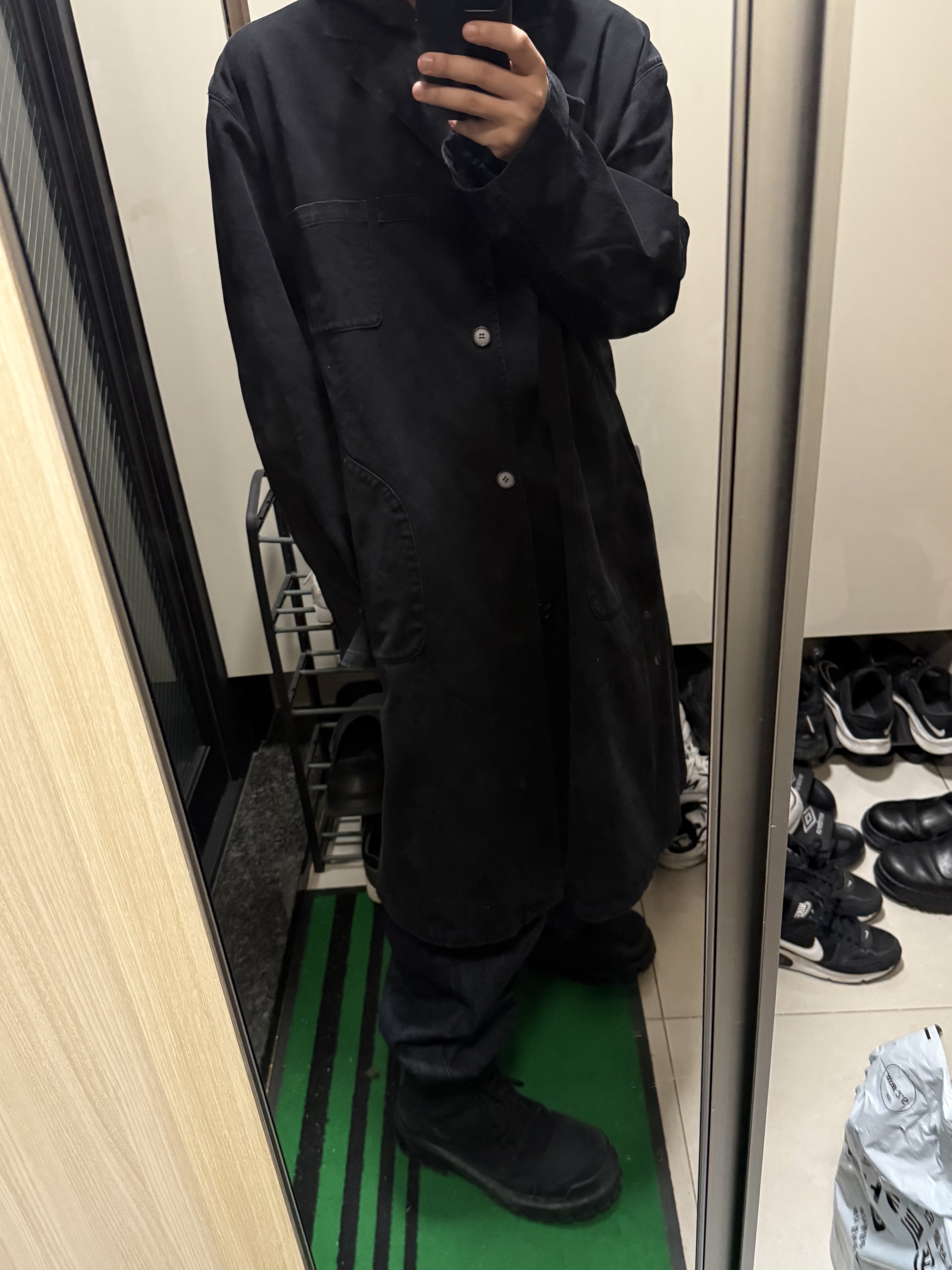 Balenciaga Combat Strike 20mm Boots Black, Our Legacy Camion Boot Black 착용 스타일 - 3