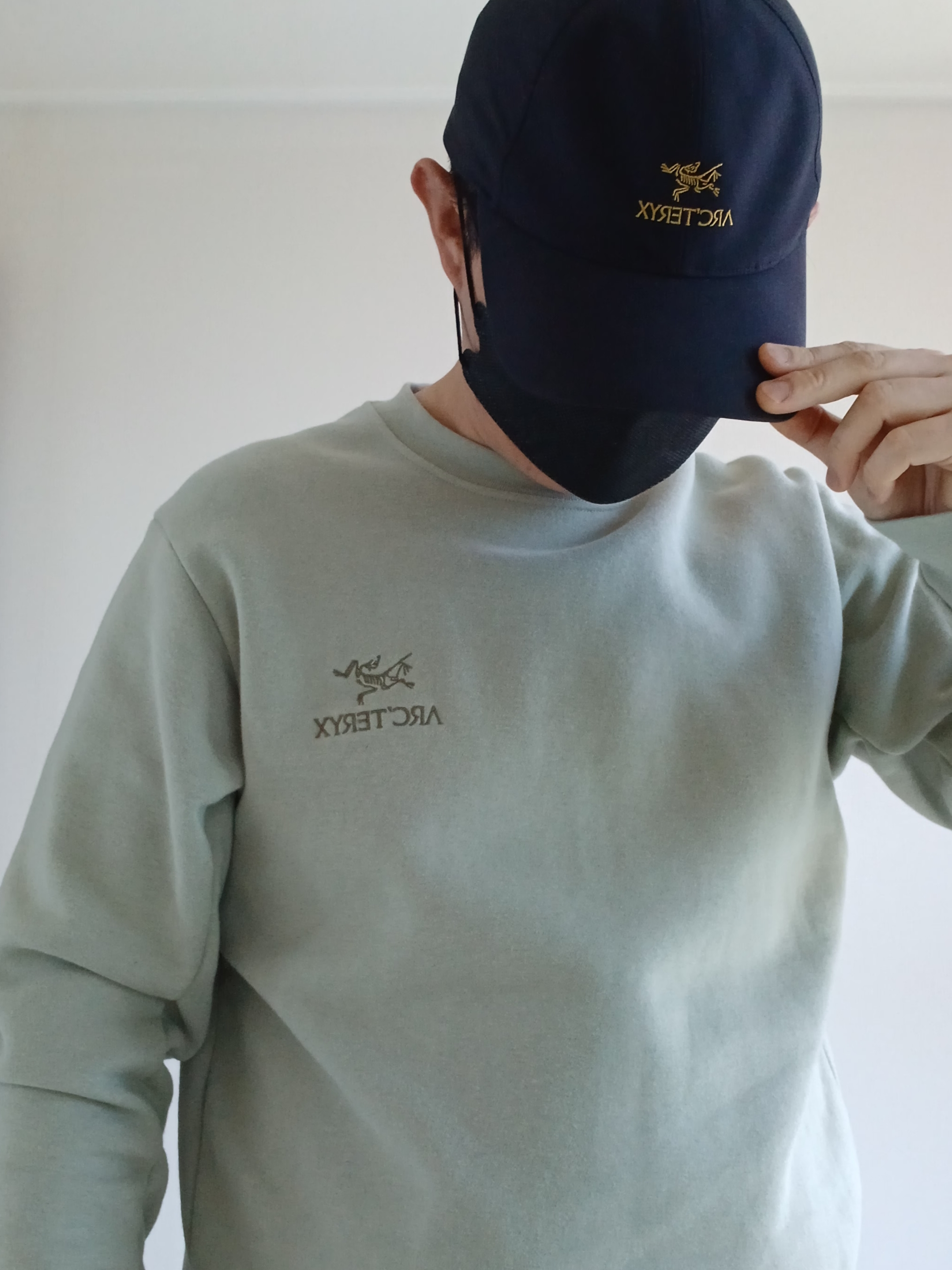 Arc'teryx Bird Word Cap 24K Black, Arc'teryx Incendo Short 9 Inch Habitat 착용 스타일 - 5