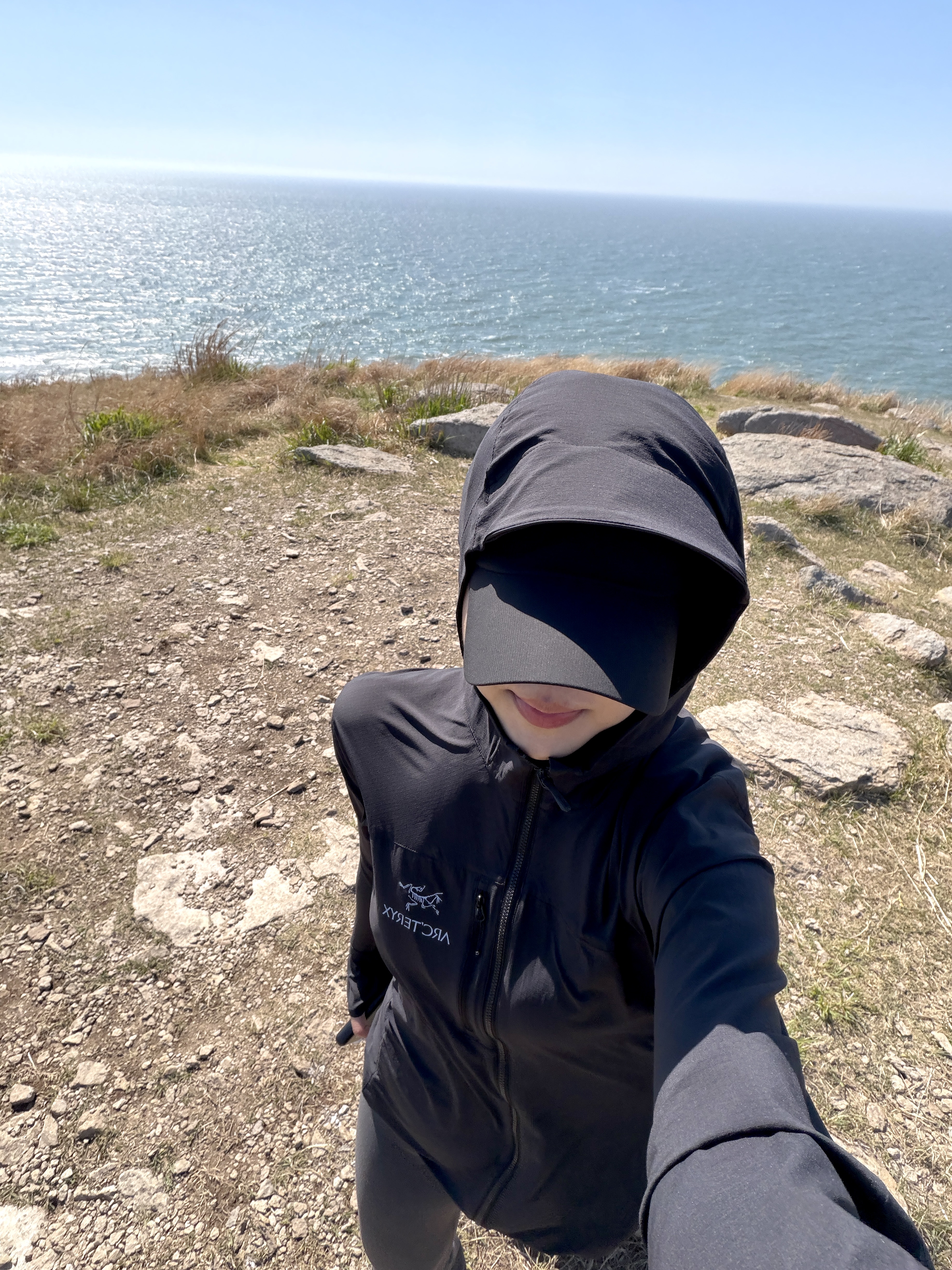 Arc'teryx Calvus Cap Black 착용 스타일 - 2