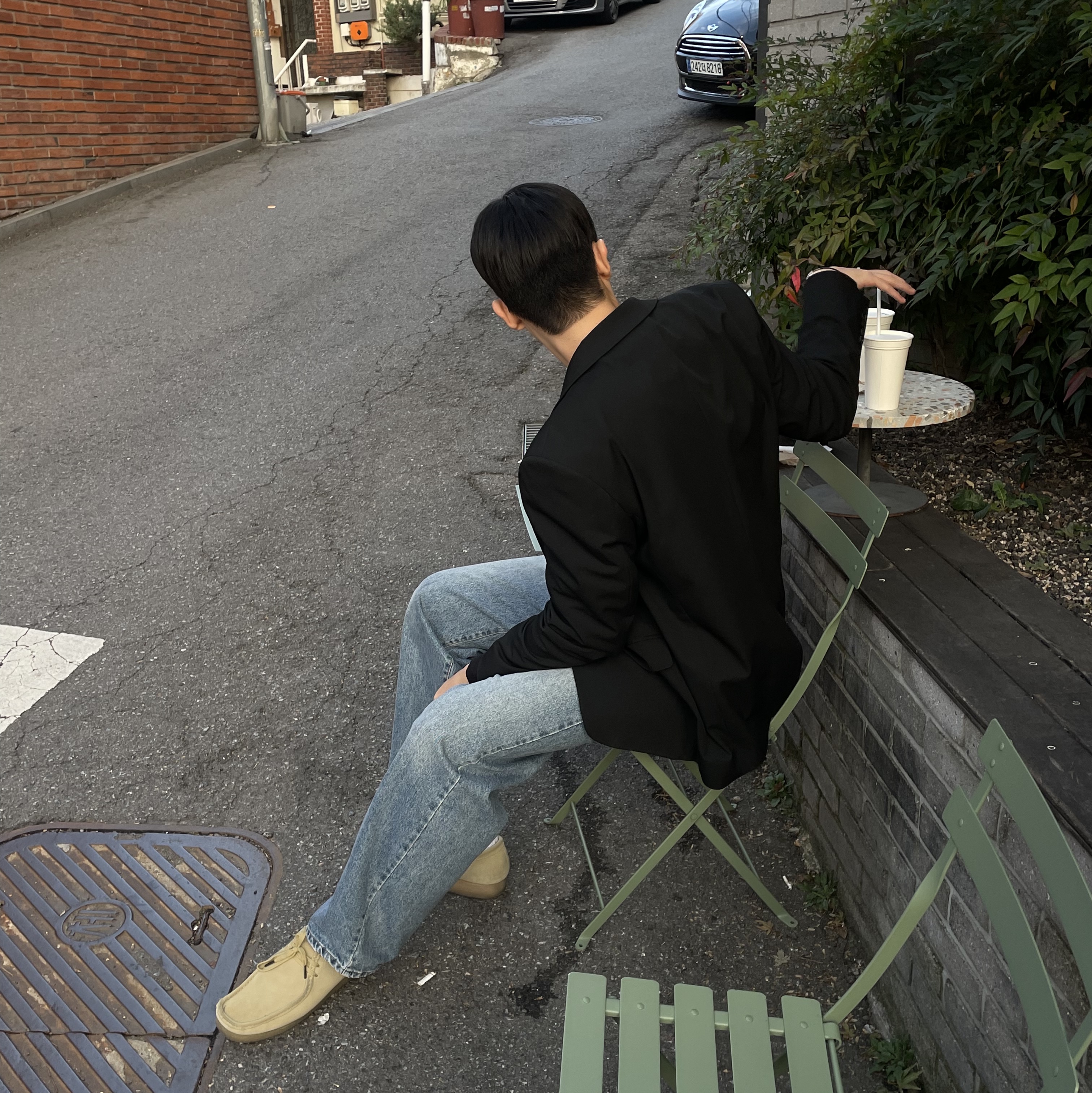 Clarks Wallabee Maple Suede 착용 스타일