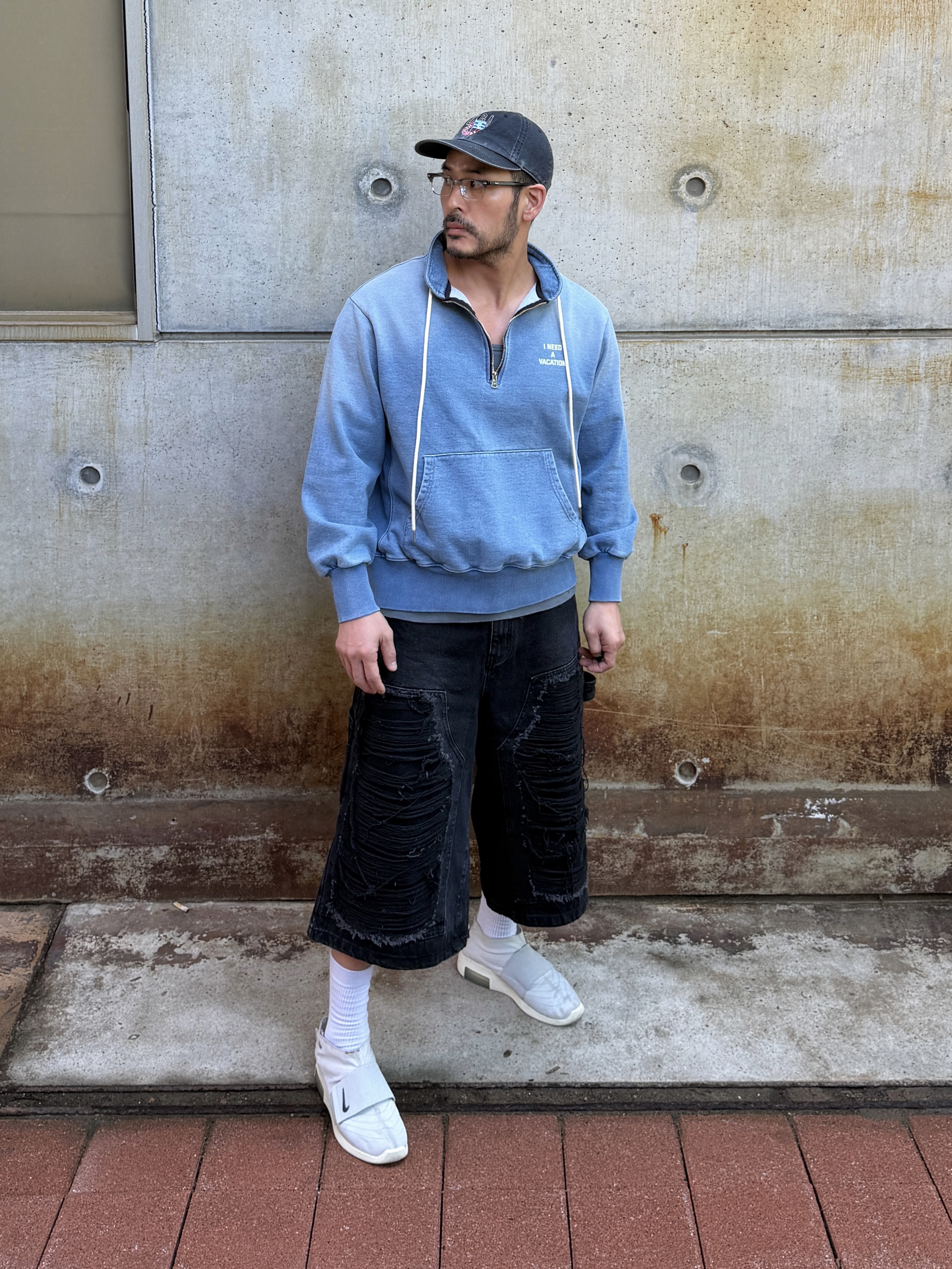 Broken Beat Indigo Zip-Up Hoodie, Broken Beat Indigo Short Sleeve Shirt 착용 스타일 - 4