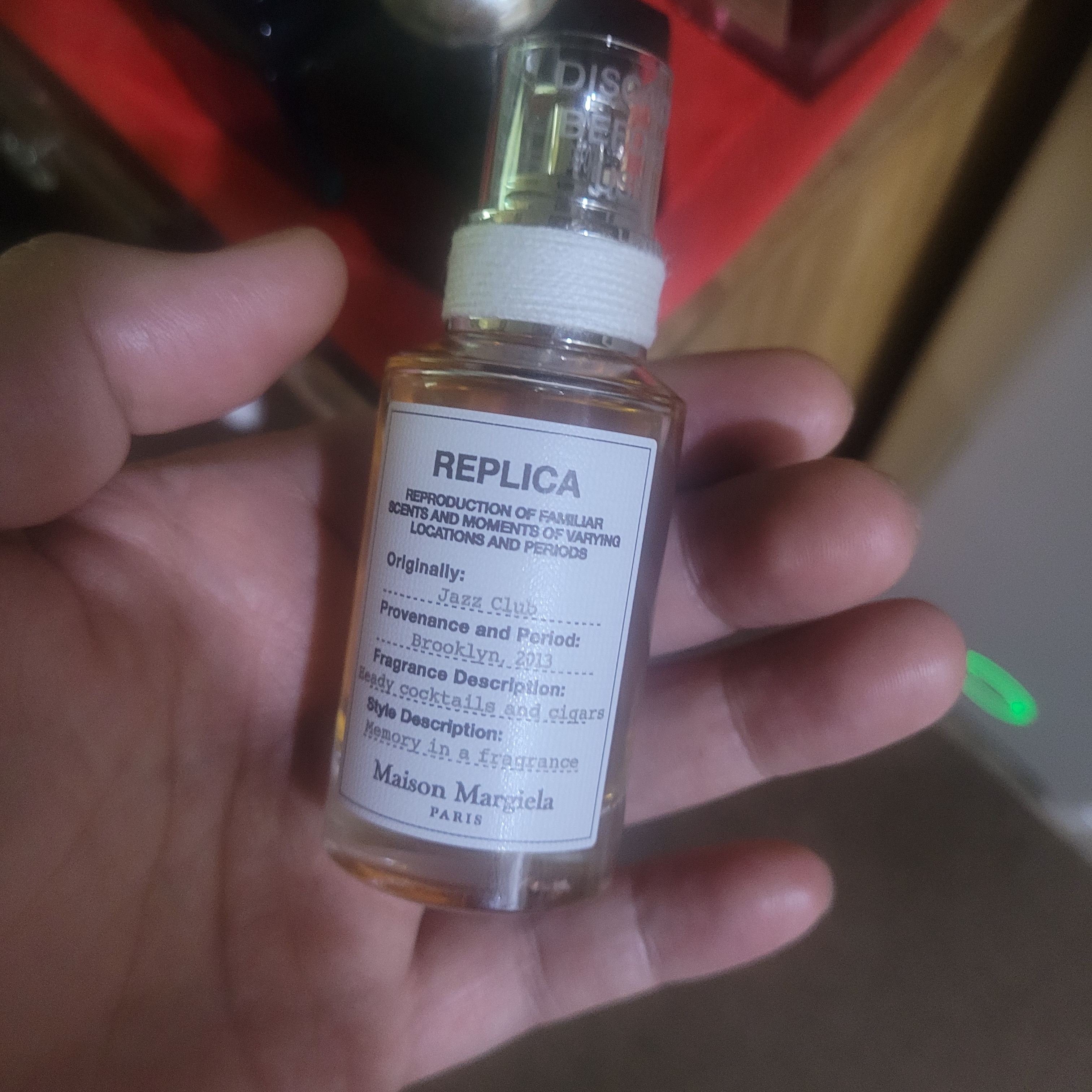 Maison Margiela Replica Jazz Club Eau De Toilette 30ml 착용 스타일