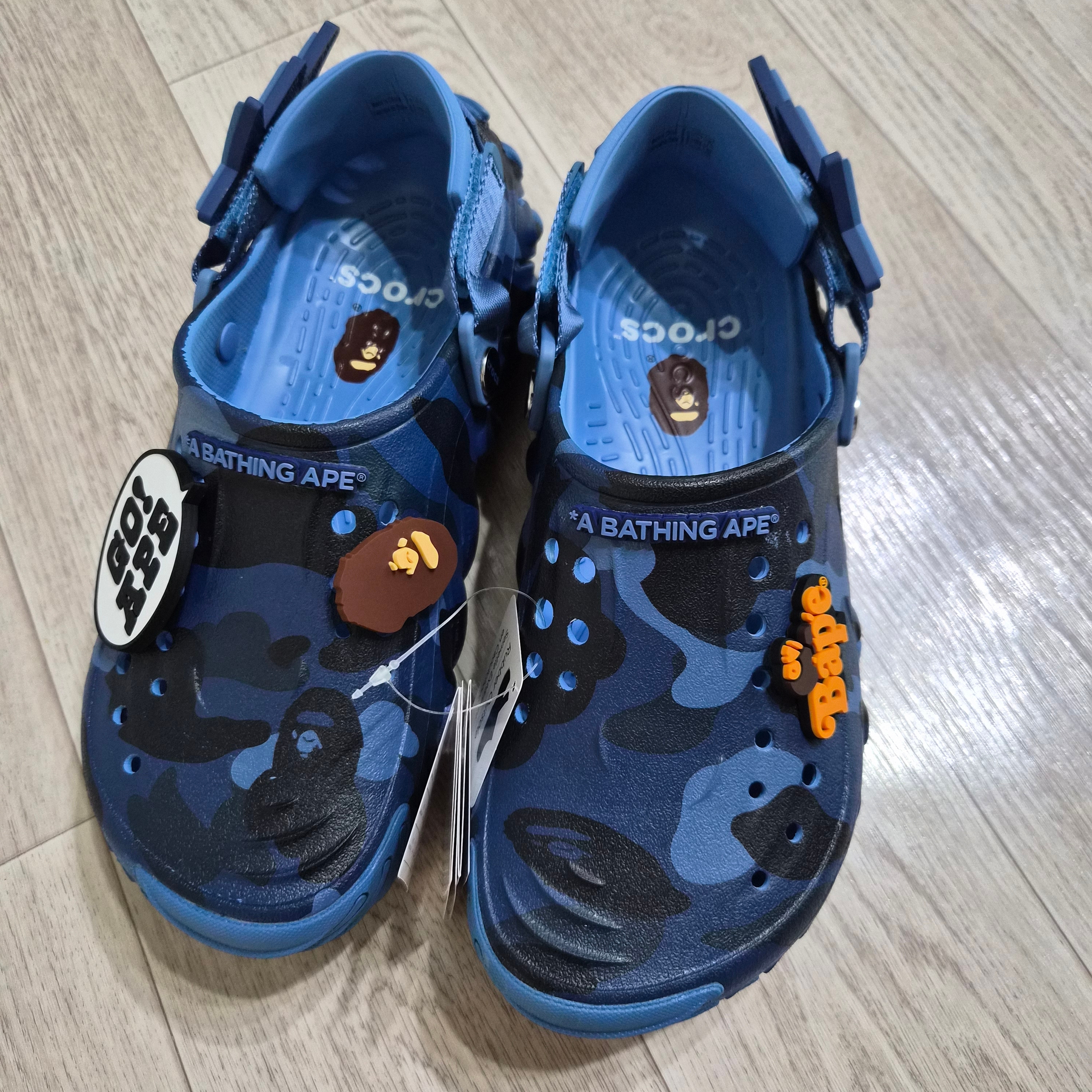 Crocs x BAPE Echo RO Clog Navy 착용 스타일