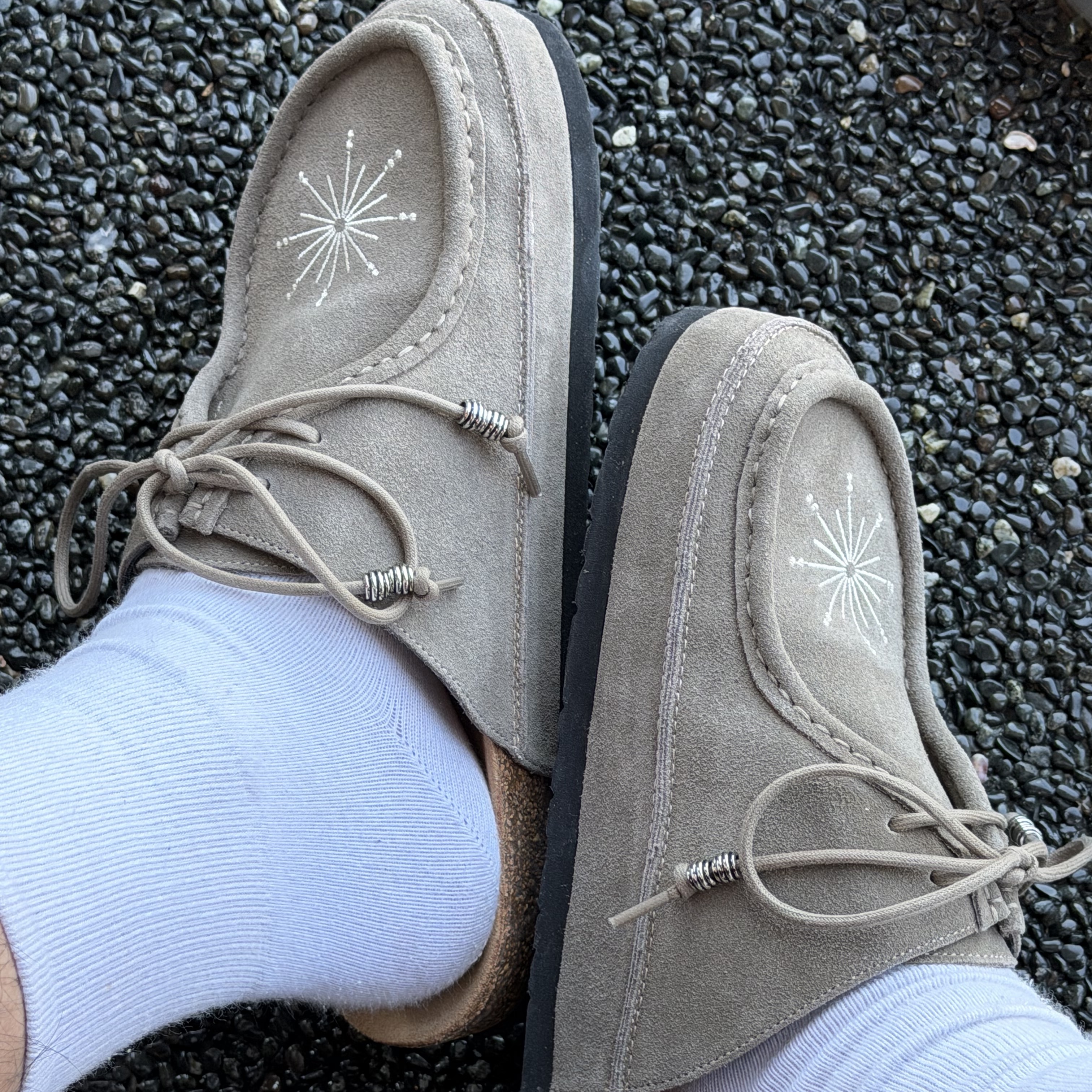Millo Archive X Negative Three Crescendo Desert Mule Beige 착용 스타일 - 2