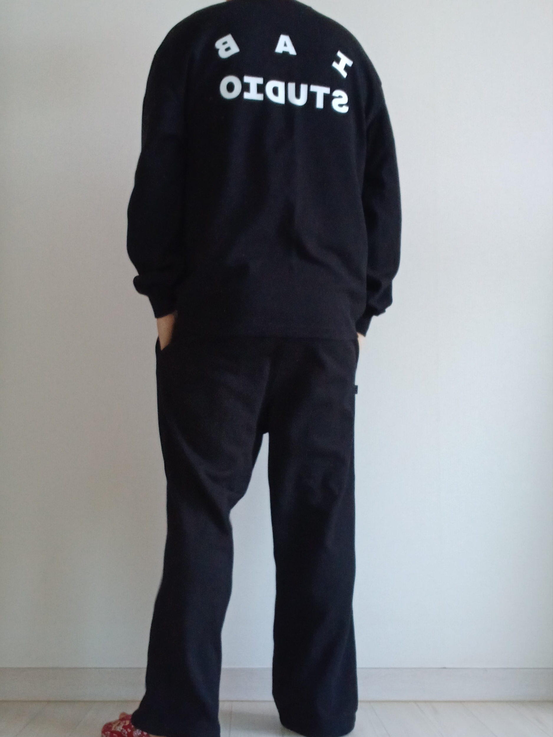 IAB Studio IAB Sweatpants Black, IAB Studio Long Sleeve Black - 23FW 착용 스타일 - 4