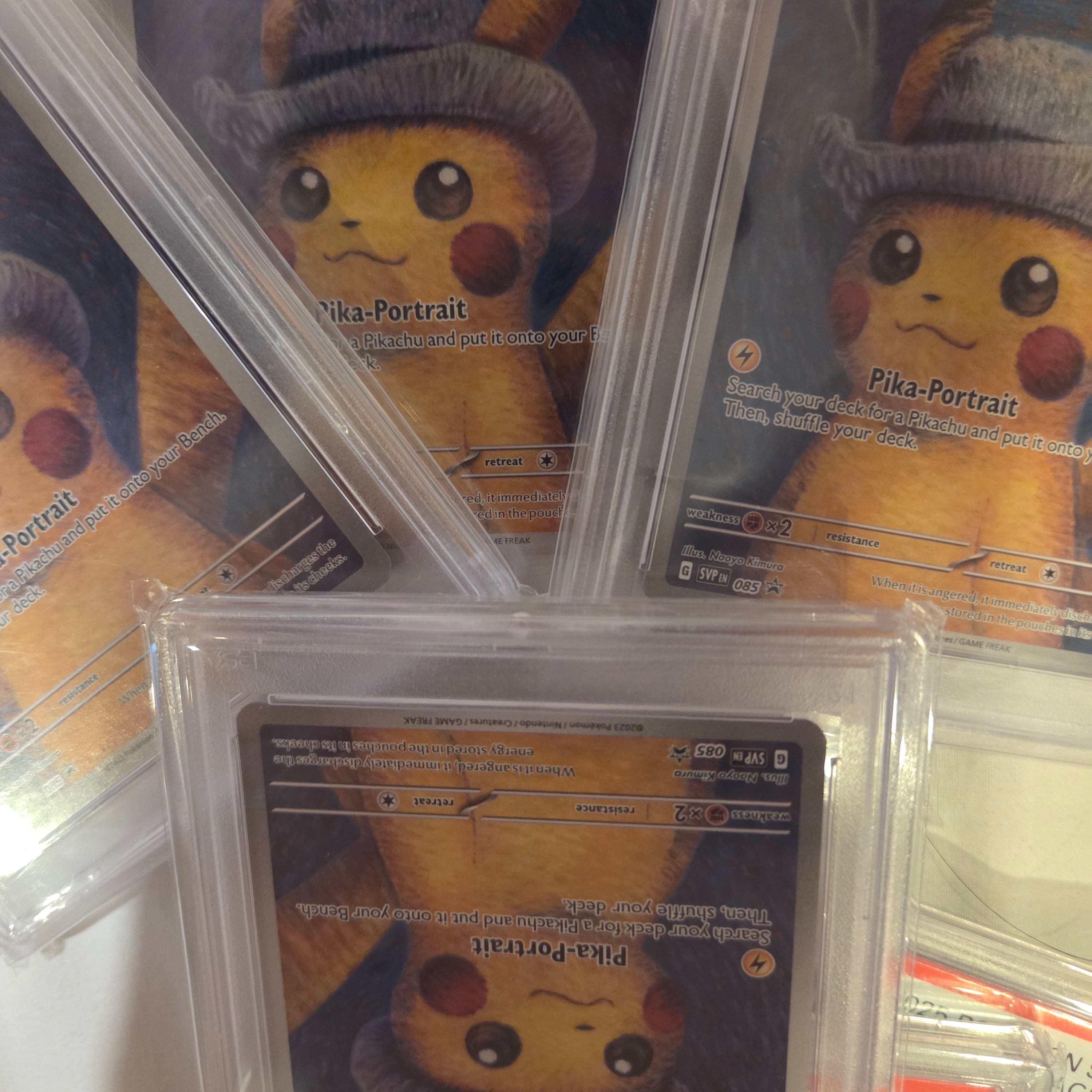 Pokemon TCG x Van Gogh Museum Pikachu with Grey Felt Hat P Scarlet & Violet Promos (English Ver.) 착용 스타일