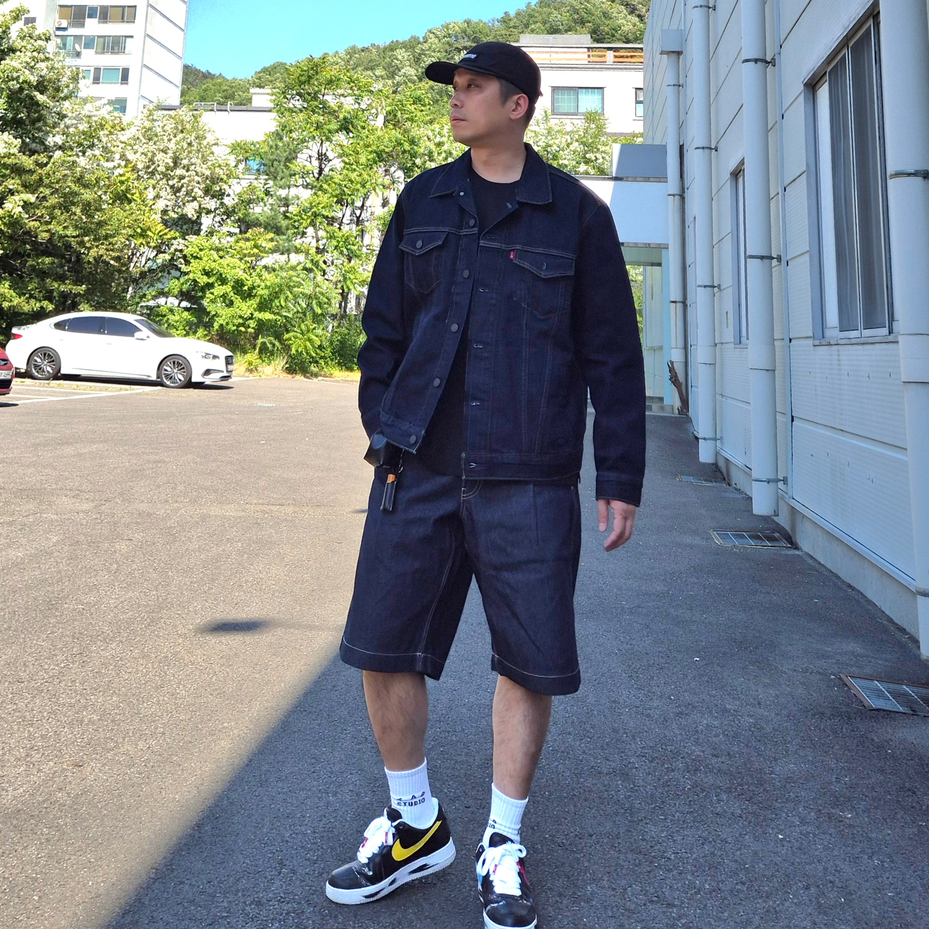 Nike x Peaceminusone Air Force 1 Low Para-Noise 3.0 Black and Multicolor, IAB Studio Socks White (5 Pack) 착용 스타일 - 1