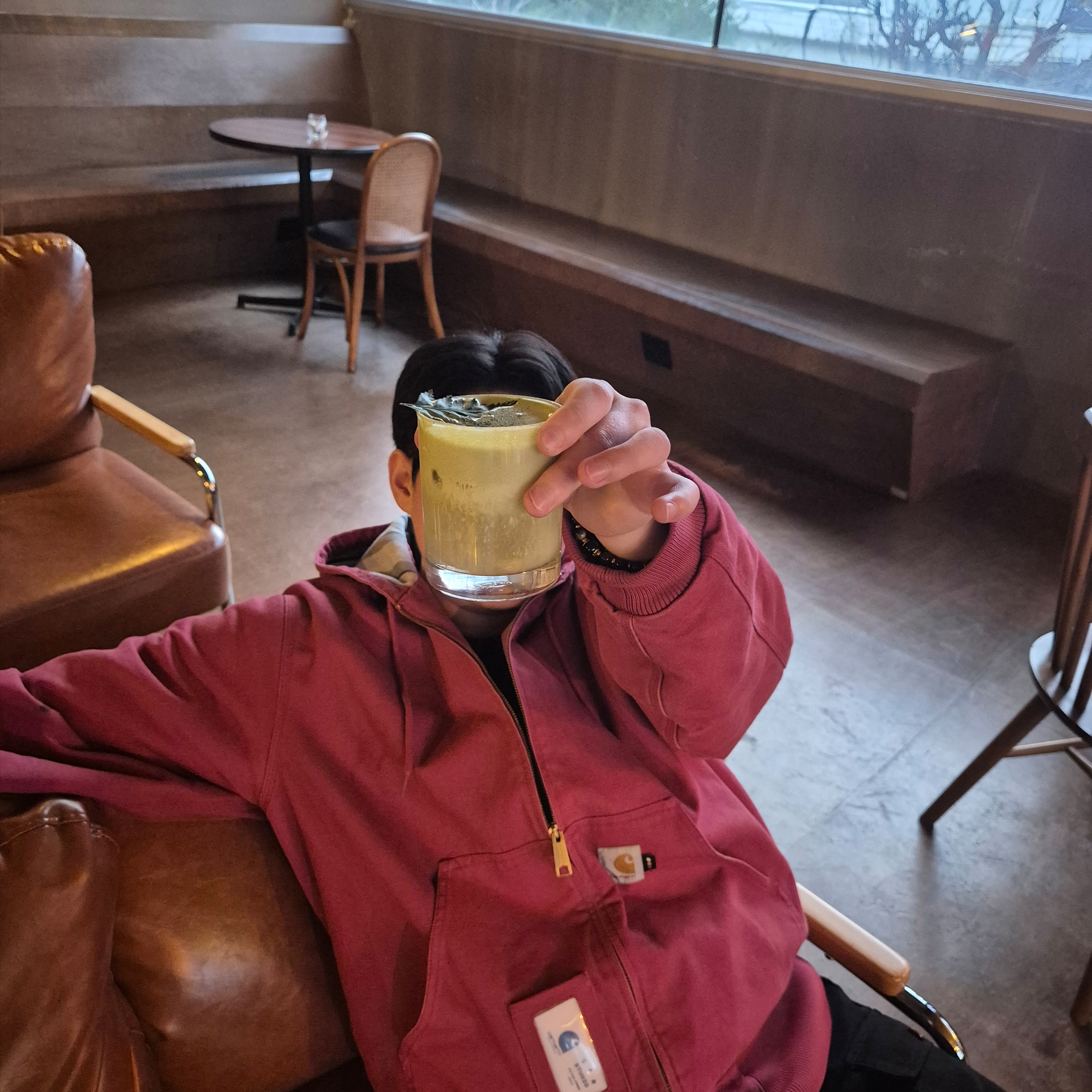 Carhartt WIP x IAB Studio OG Active Jacket Earth Red 착용 스타일