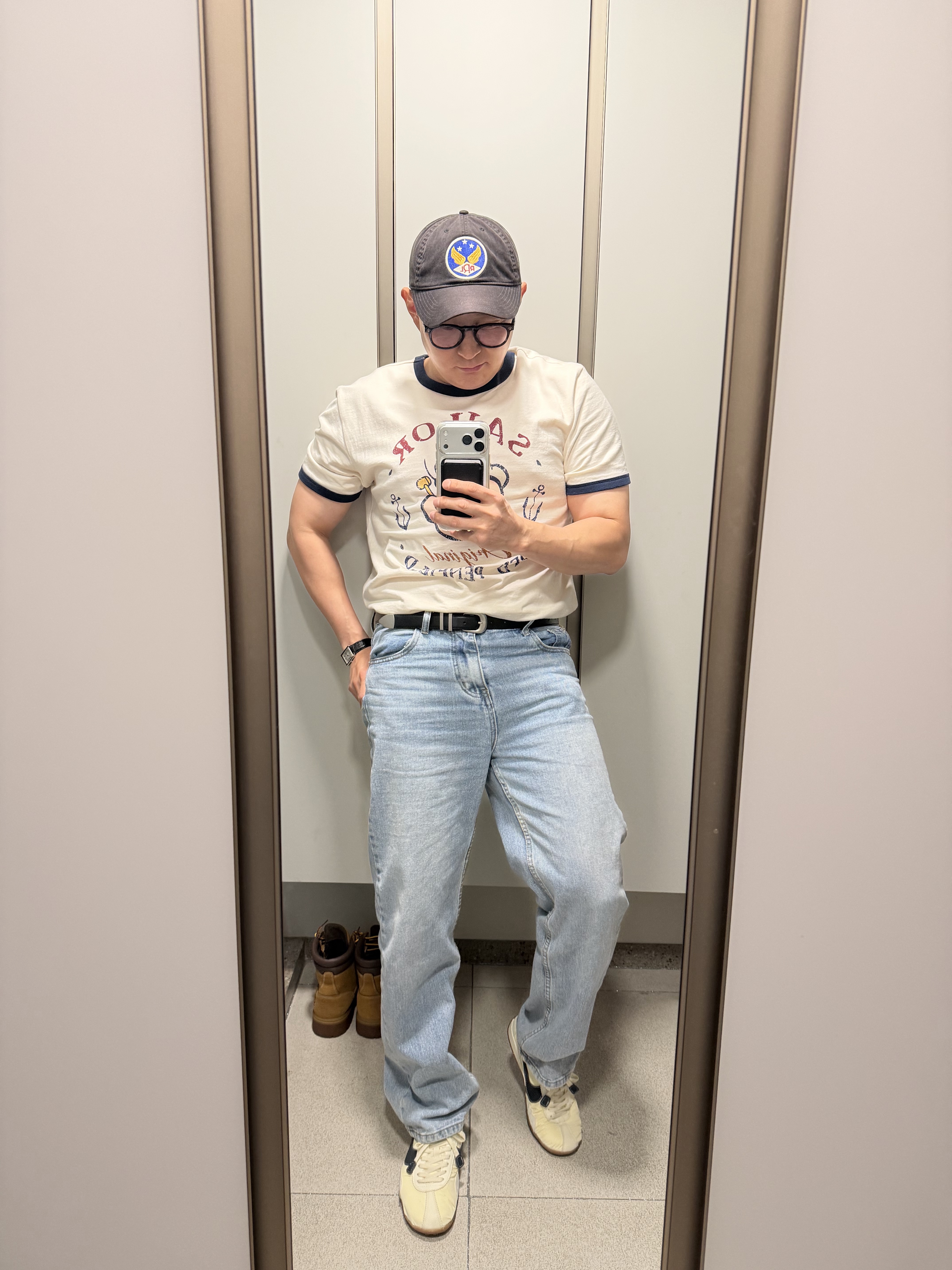 Double RL Garment Dyeing Twill Ball Cap Black, Nike x Jacquemus Moon Shoe SP Alabaster Off Noir 착용 스타일