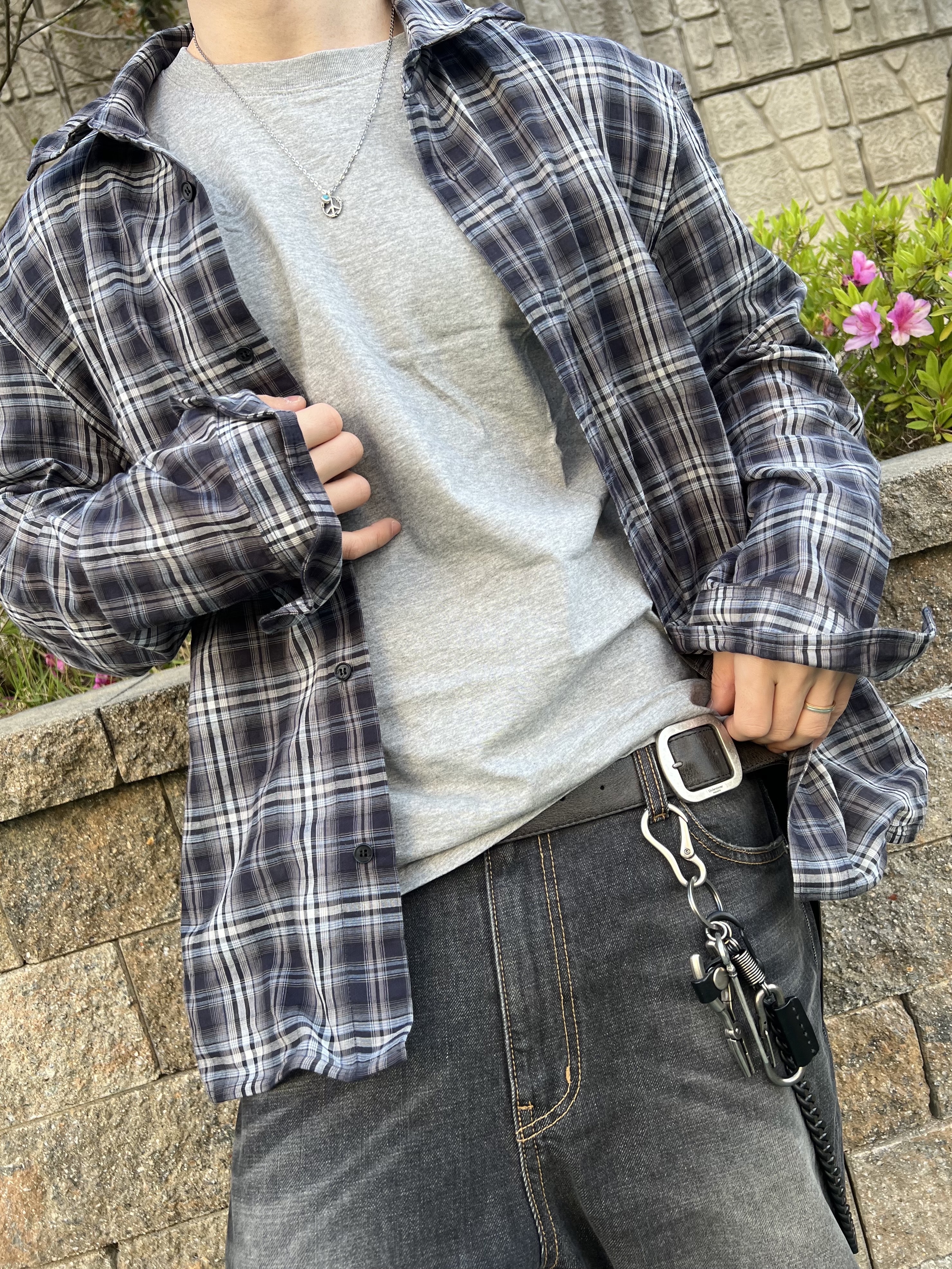 Nonnod Wire Sheer Shirt Navy, Undermycar MU.128 Original Logo Cracked Leather Belt Silver / Black 착용 스타일 - 7