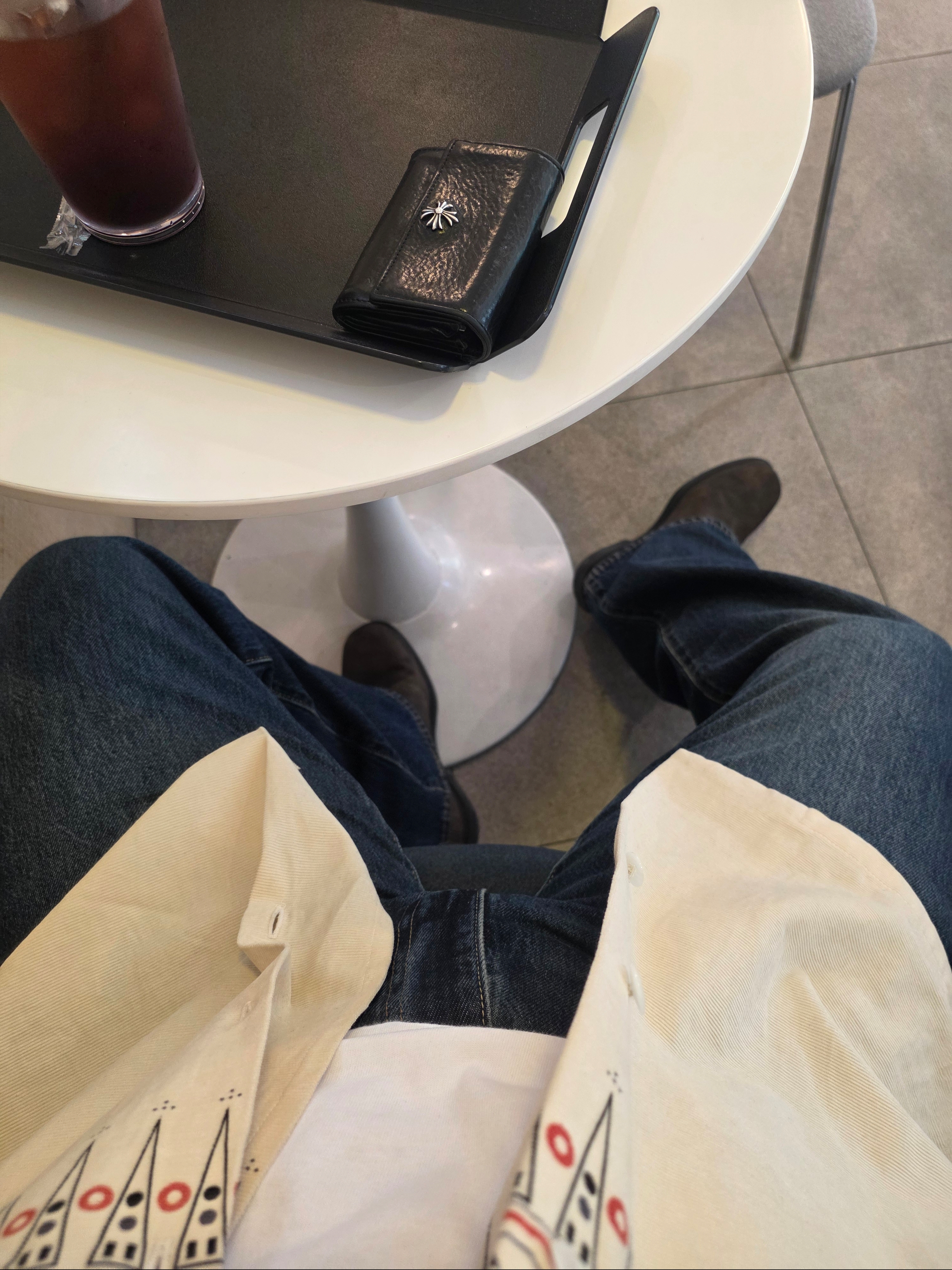 BLUNDSTONE Dress 1306 Chelsea Boots Rustic Brown, Levi's 578™ Baggy Jean Dark Indigo 착용 스타일