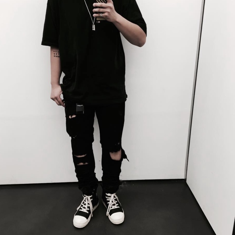 Rick Owens Drkshdw Concordians Sneakers in Black Milk 착용 스타일