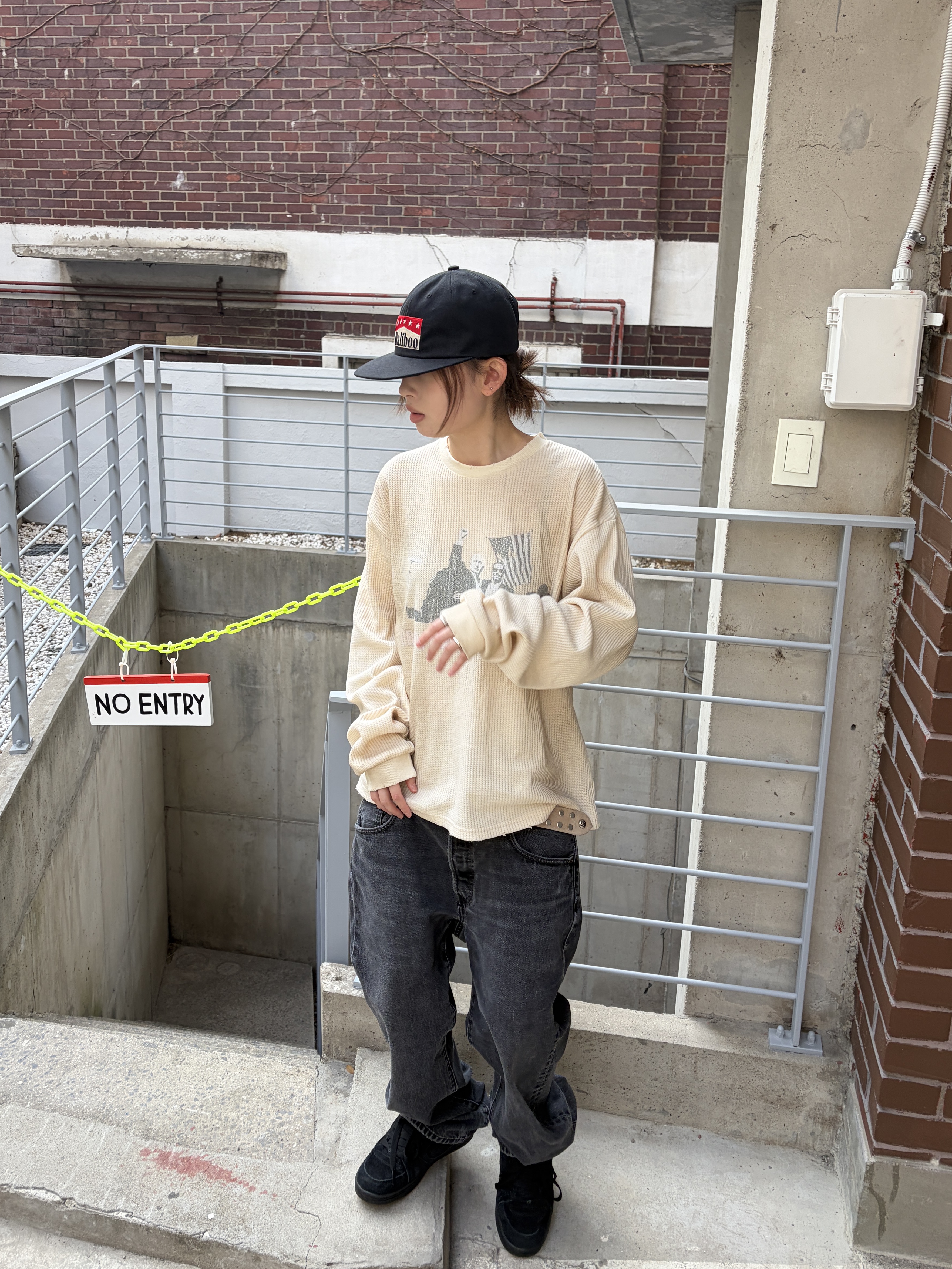Stussy Bamboo Buckle Belt Hairy Zebra Pattern, Kiko Kostadinov Chalice Lace Up Black 착용 스타일 - 6