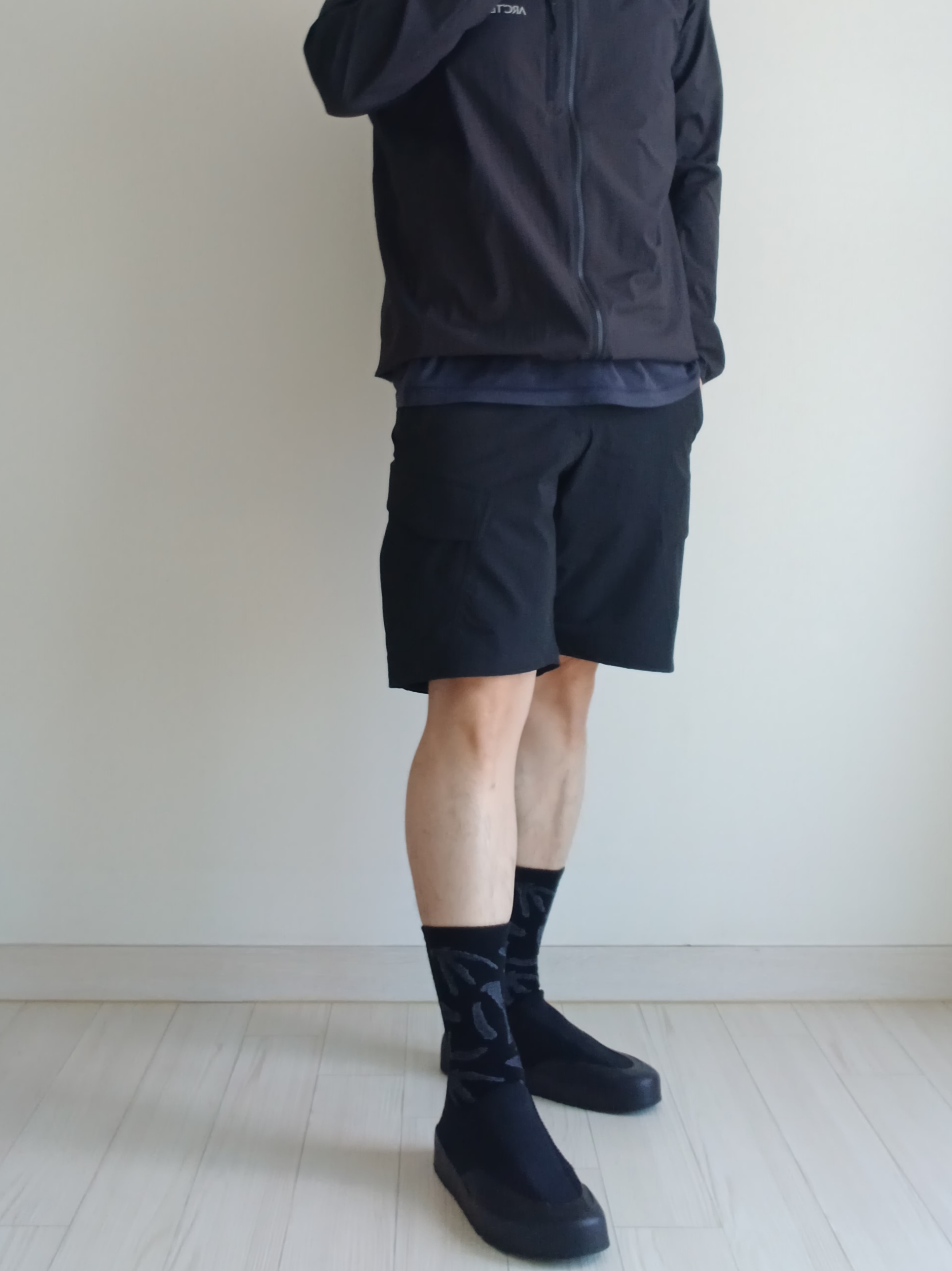 Arc'teryx Kragg Black, Nike ACG Trail Cap Black 착용 스타일 - 5