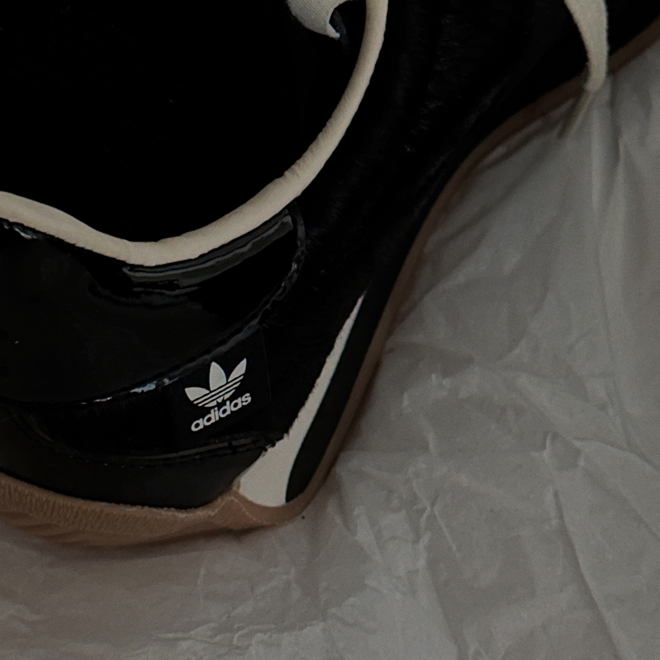 Adidas x Song for the Mute Country OG Core Black Cream White 착용 스타일 - 2