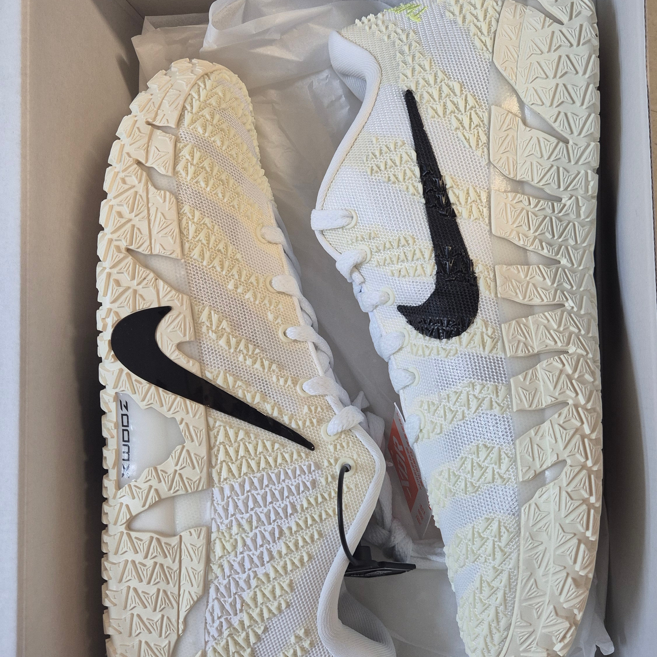 Nike Ja 3 EP White Black 착용 스타일