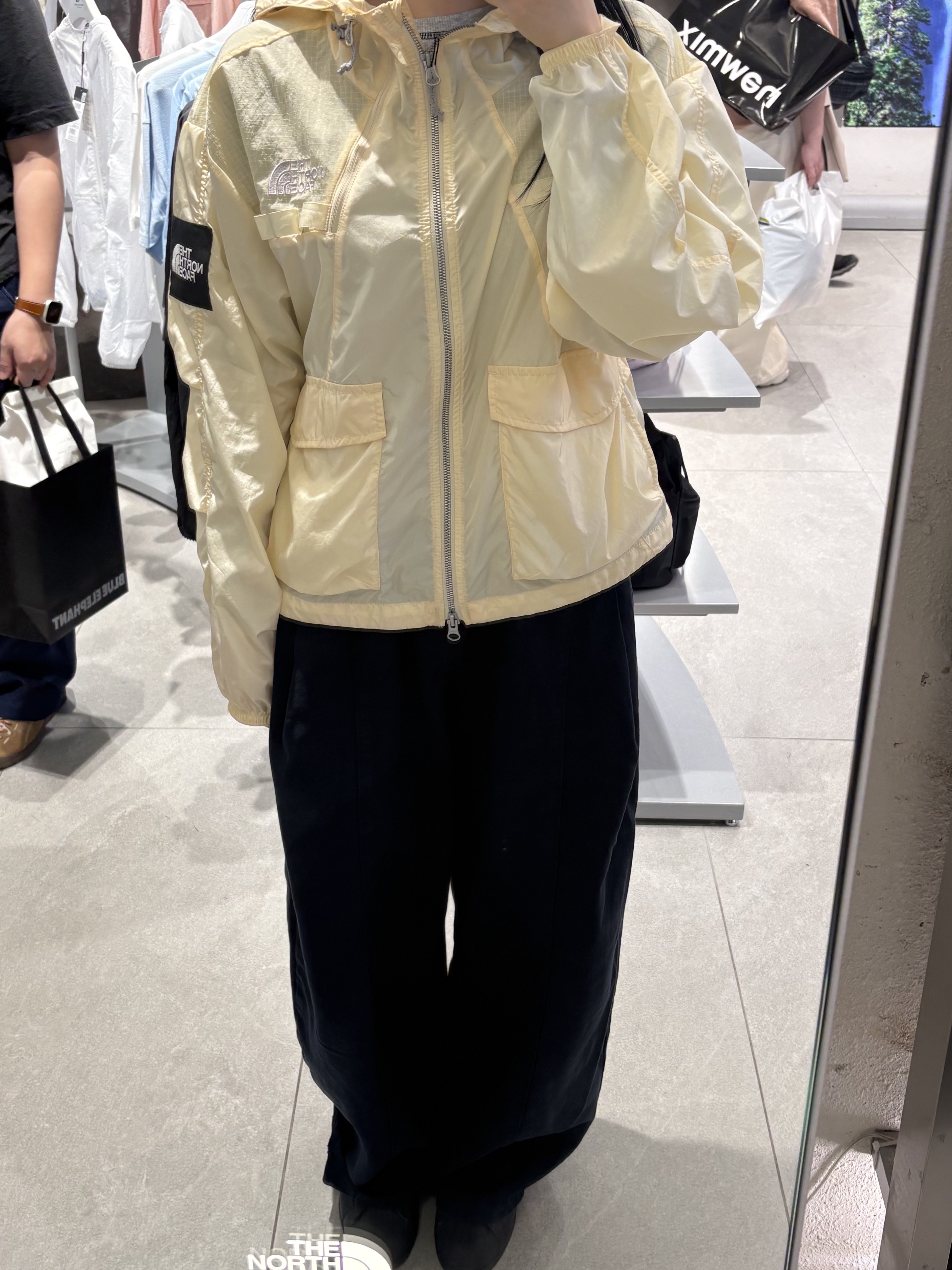(W) The North Face White Label Sheldon Jacket Lemon 착용 스타일