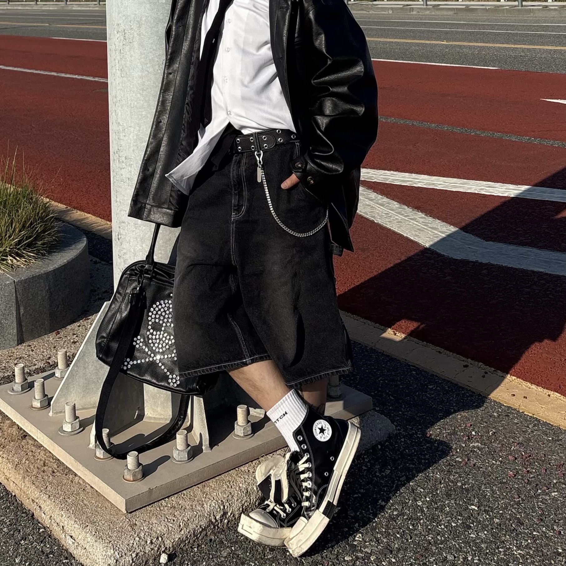 Converse x Drkshdw Turbodrk Chuck 70 Hi Black Lacquered Denim 착용 스타일 - 3