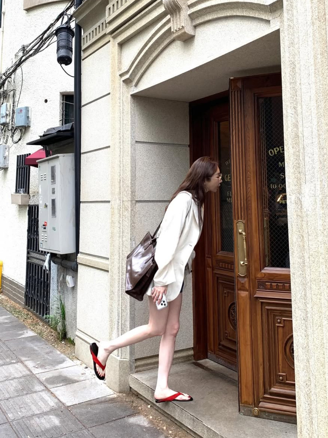 (W) Zara Leather Flat Sandal Red 착용 스타일 - 3