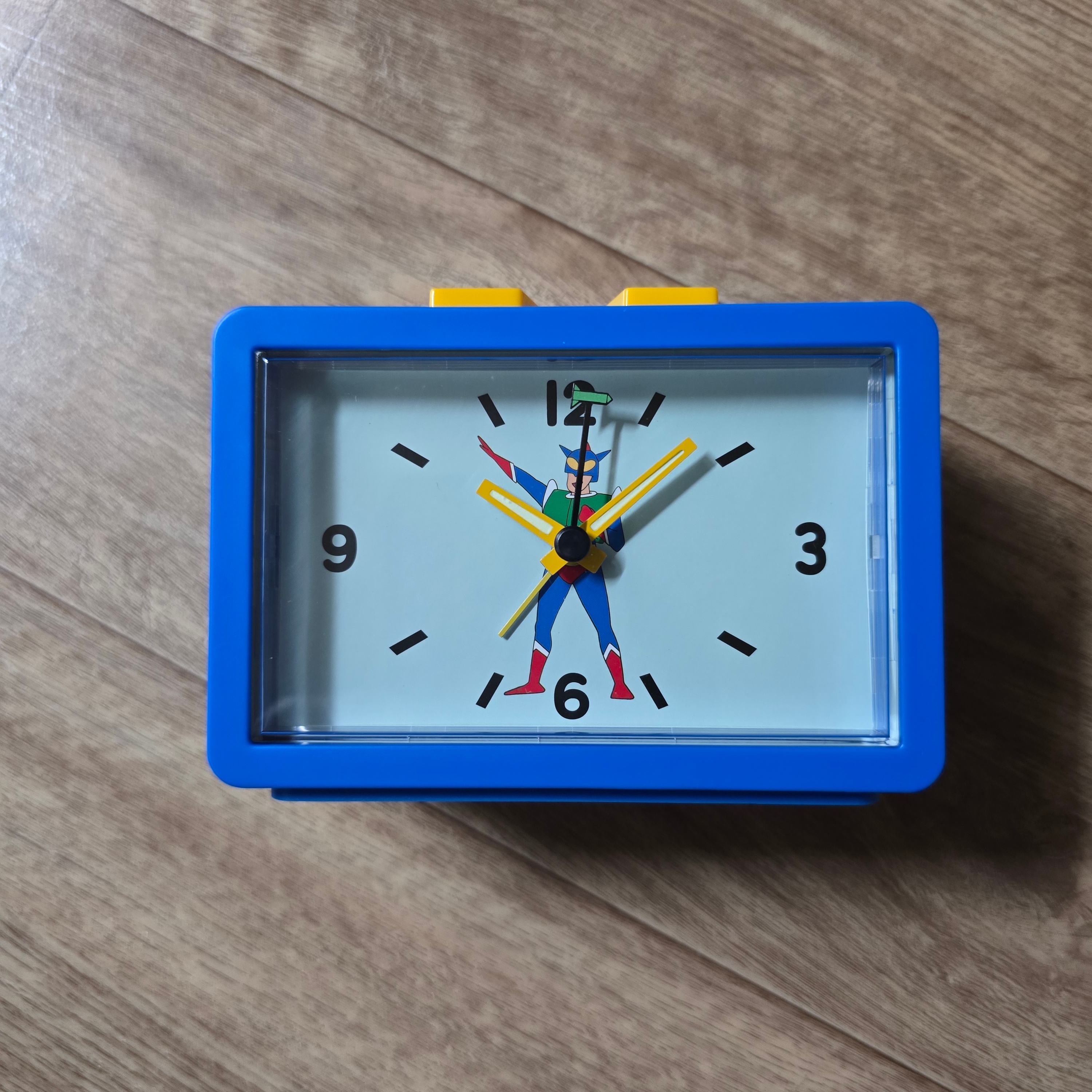 Animore Crayon Shinchan Action Mask Alarm Clock 착용 스타일 - 2