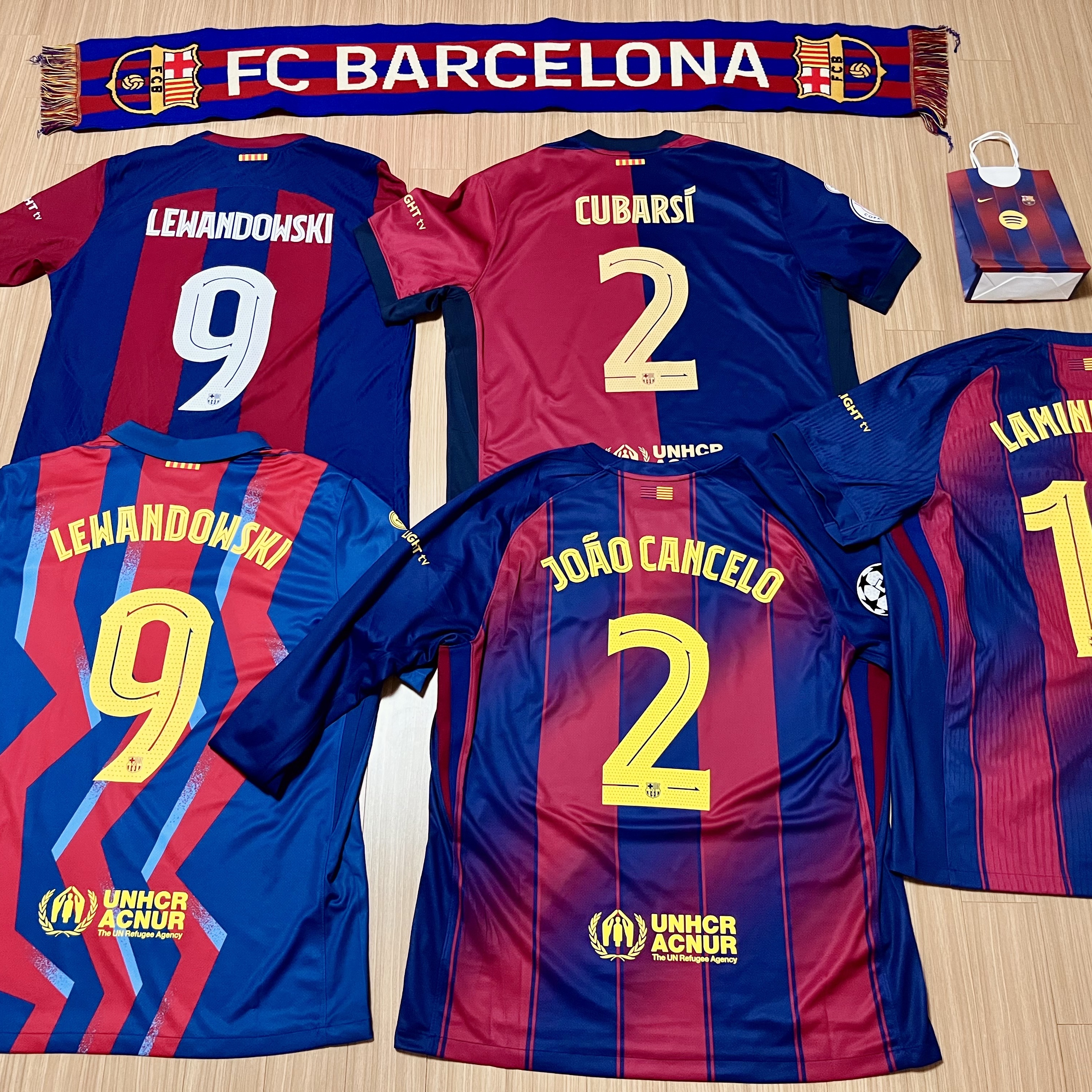 Nike FC Barcelona 2025/26 Stadium Home Dri-Fit Football Replica Long Sleeve Deep Royal Blue Noble Red (Non Marking Ver.), Nike FC Barcelona 2025/26 Match Home Dri-Fit ADV Soccer Authentic Jersey Deep Royal Blue Noble Red (Non Marking Ver.) 착용 스타일 - 2
