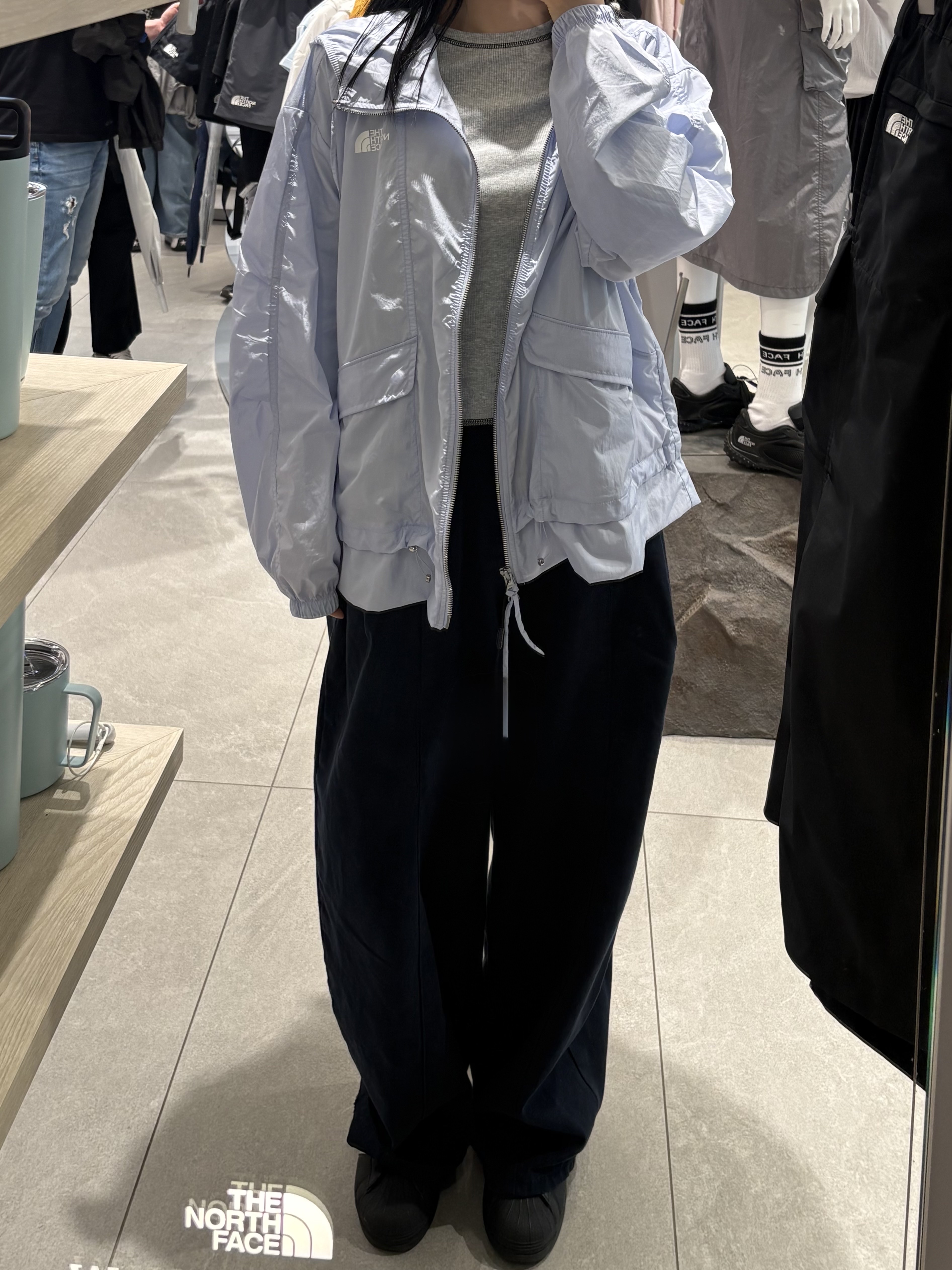 (W) The North Face White Label Liora Jacket Baby Blue 착용 스타일