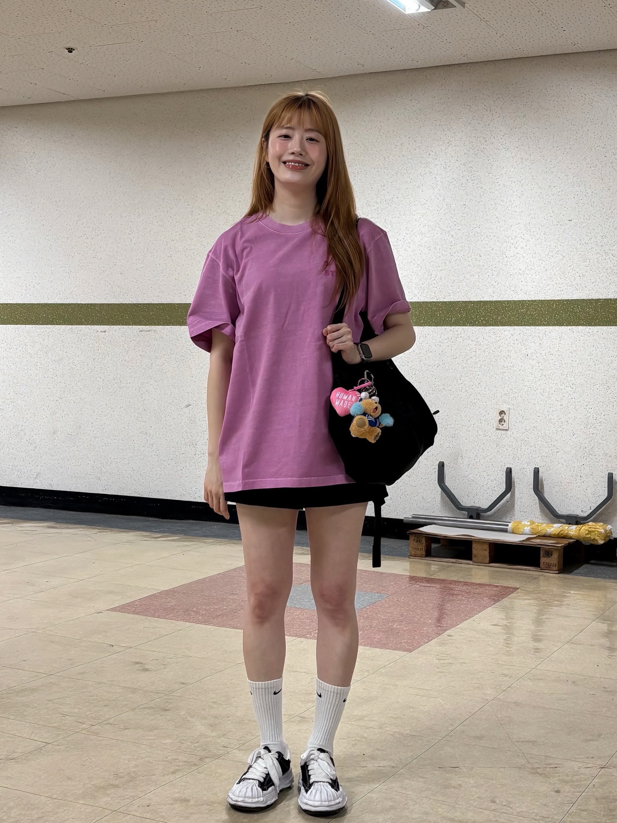 IAB Studio Pigment T-Shirt Magenta, Maison Mihara Yasuhiro Blakey OG Sole Canvas Low-top Sneakers Black White 착용 스타일 - 9