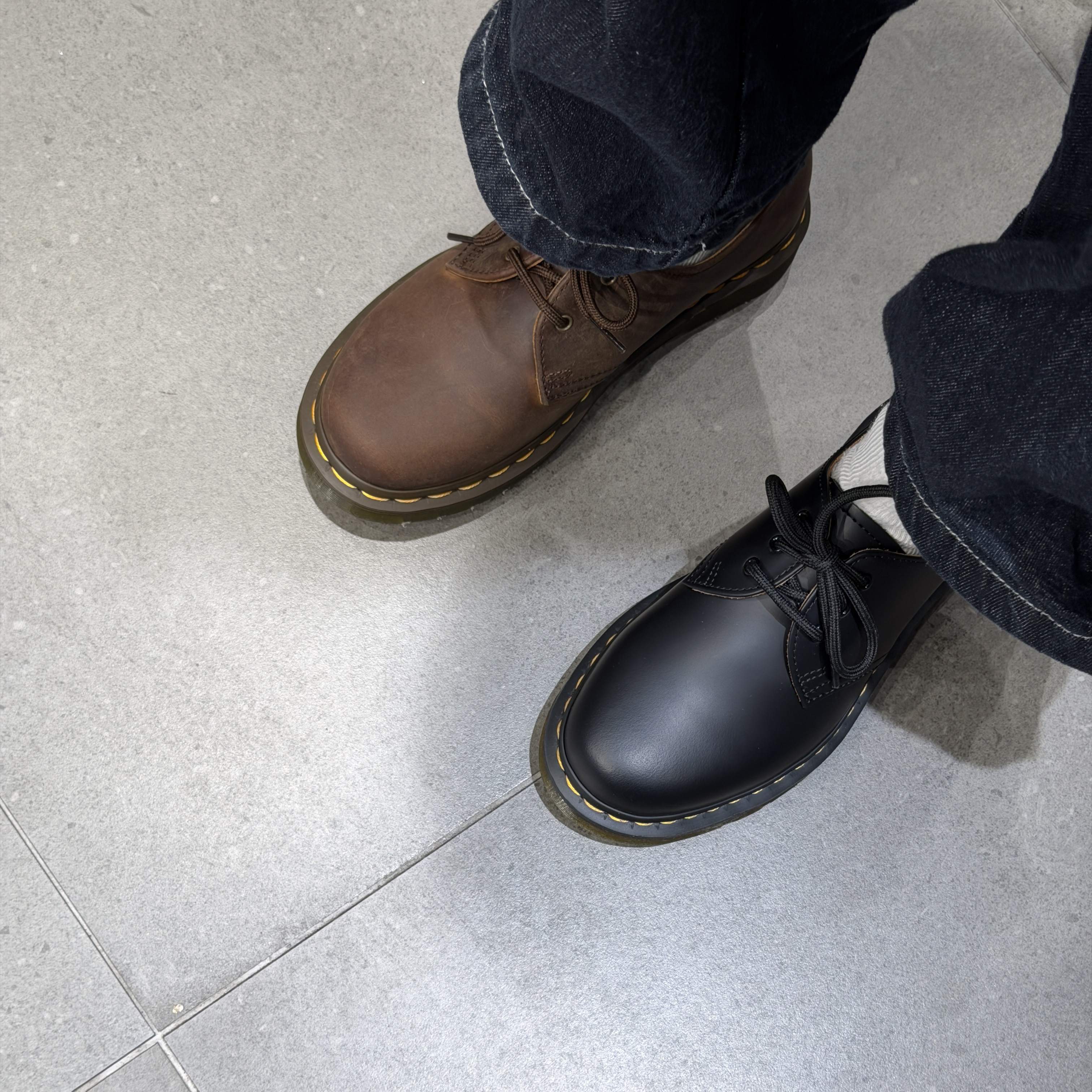 Dr. Martens 1461 Smooth Black, Dr. Martens 1461 Bex Crazy Horse Dark Brown 착용 스타일