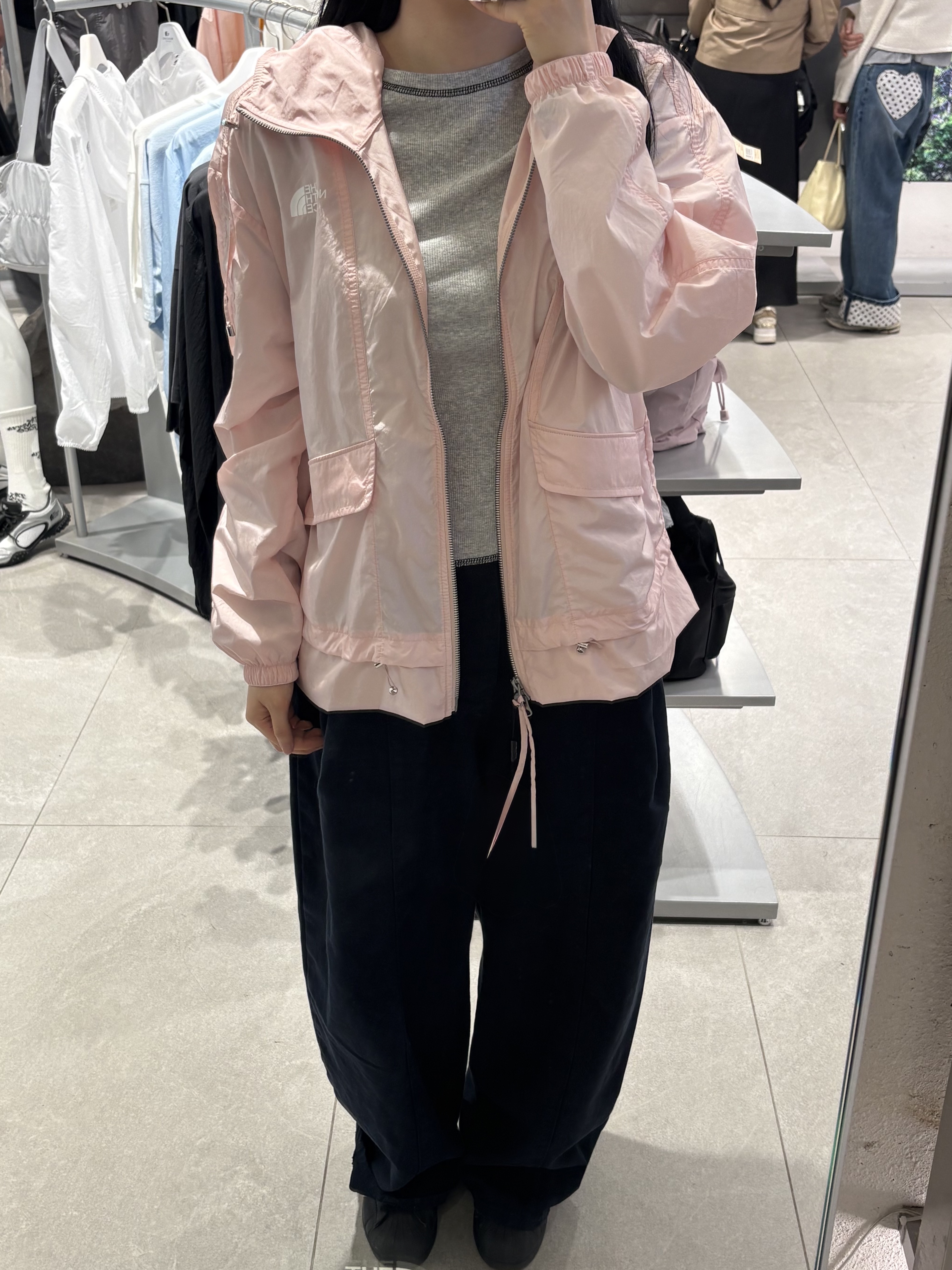 (W) The North Face White Label Liora Jacket Soft Pink 착용 스타일