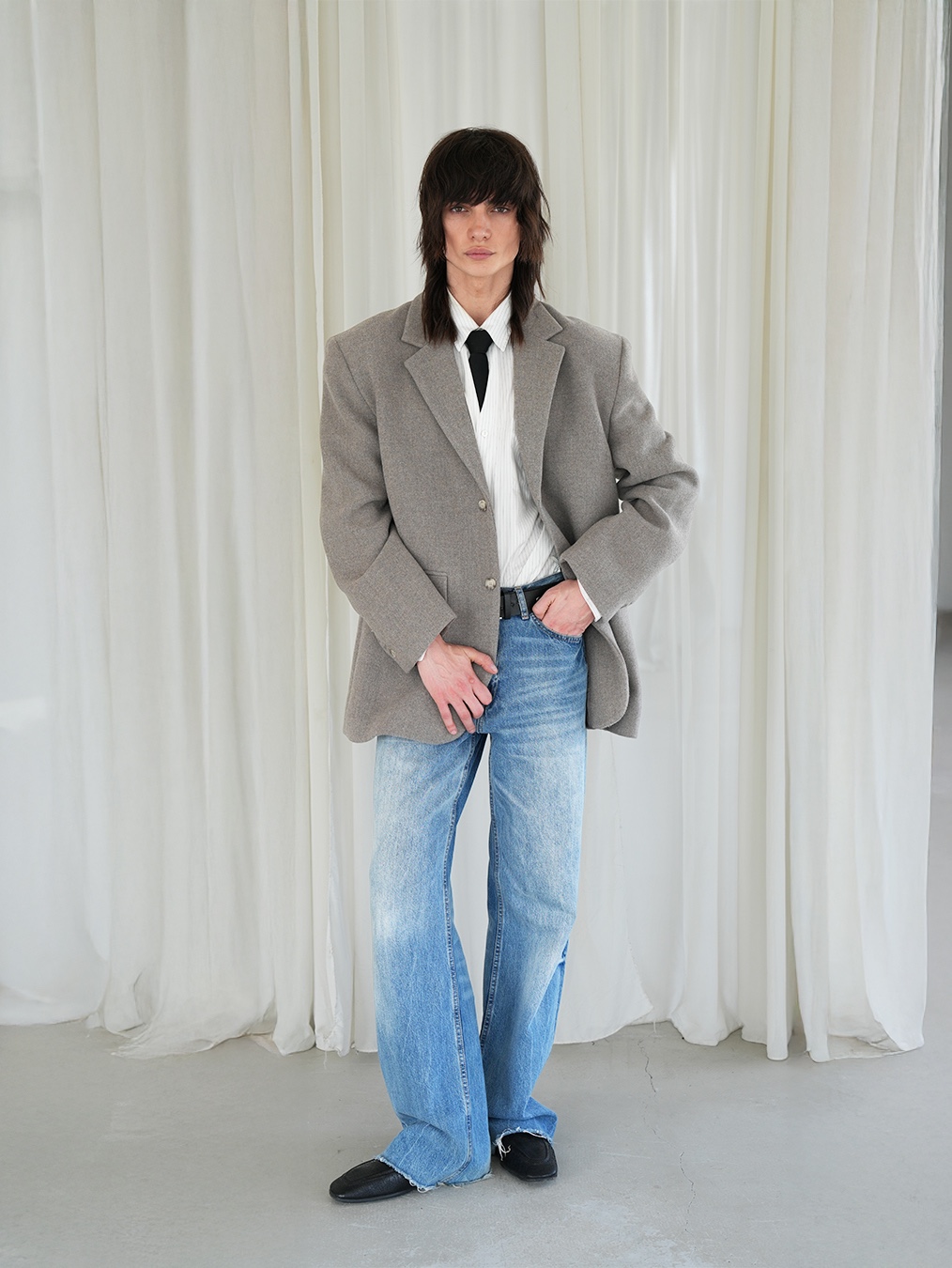 PENNY PLATE M/W Loafer Cracked Low 착용 스타일