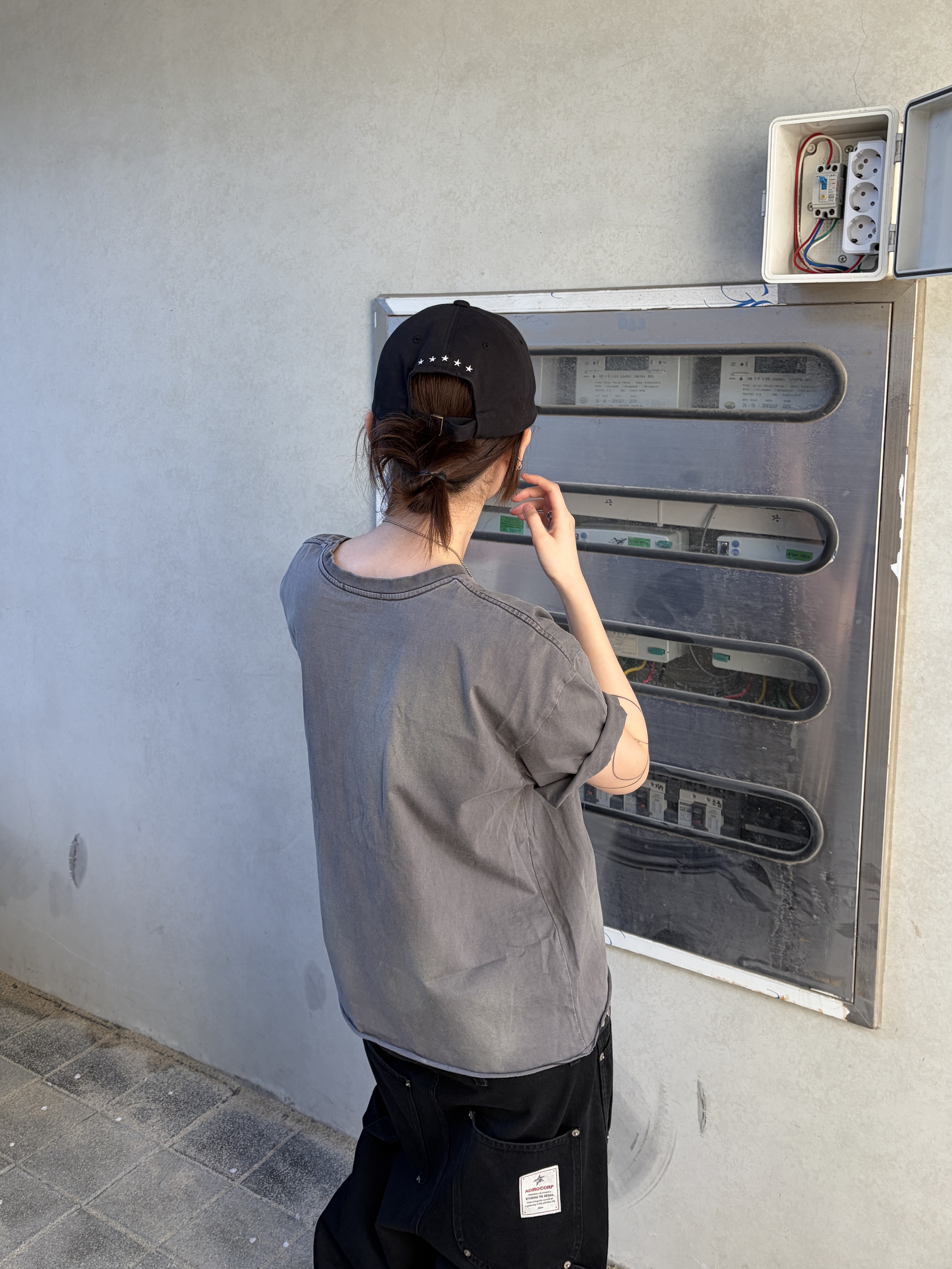 Stussy Bamboo Buckle Belt Hairy Zebra Pattern, Kiko Kostadinov Chalice Lace Up Black 착용 스타일 - 4