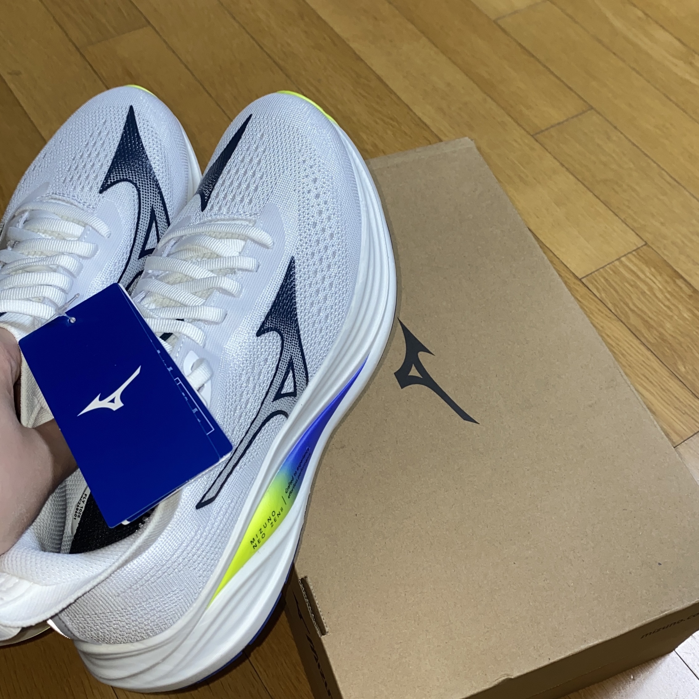 Mizuno Neo Zen 2 White Estate Blue 착용 스타일