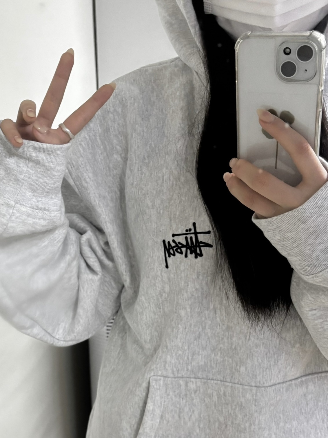Stussy Basic Stussy Hoodie Ash Heather 착용 스타일 - 2