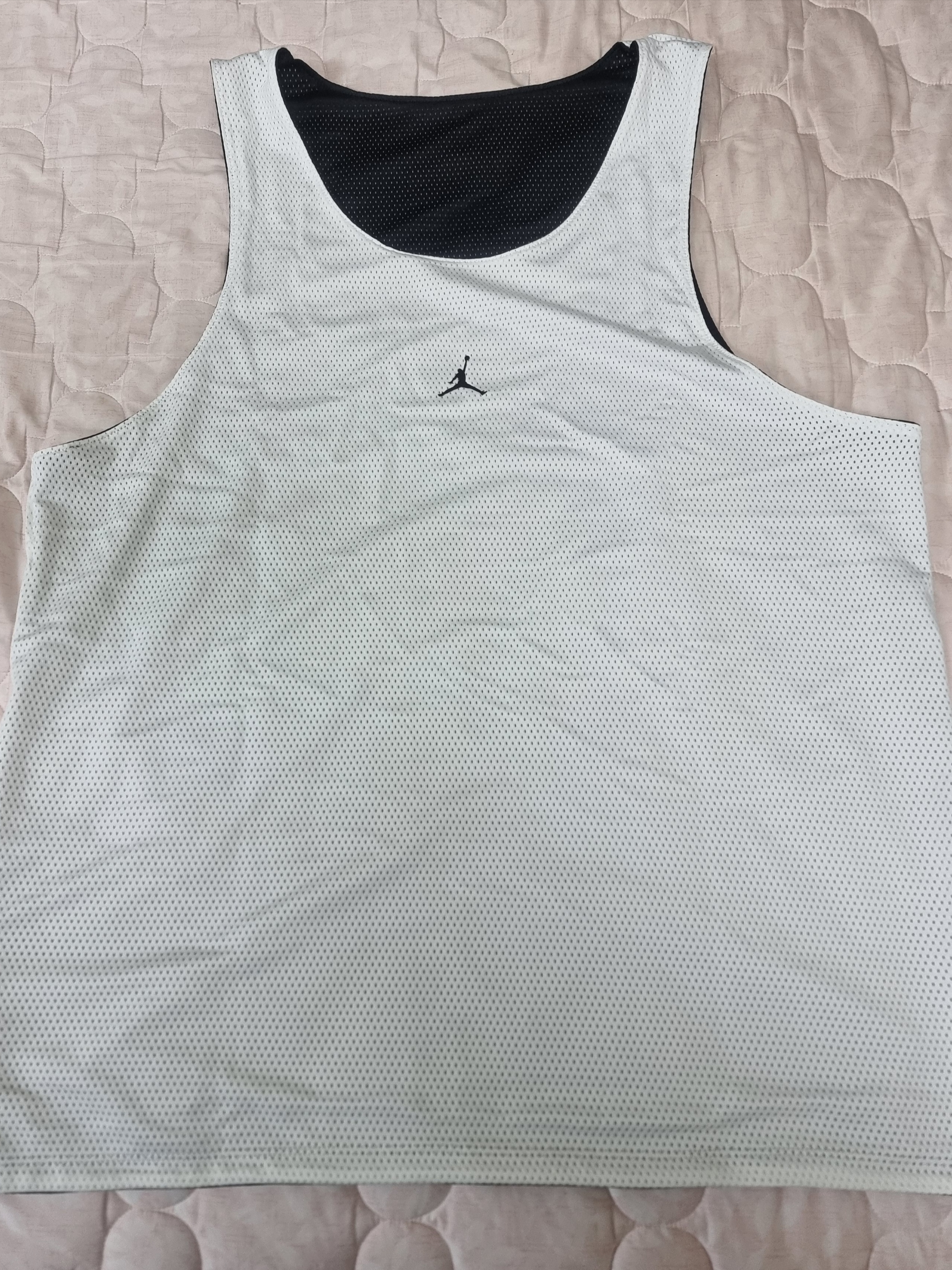 Jordan Sport Reversible Jersey Black White (IF0864-010) 착용 스타일 - 2
